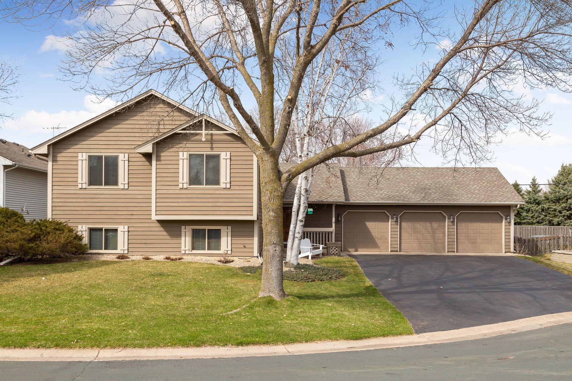 View of Residential at 8881 Ives Court, Maple Grove MN 55369, Maple Grove - Mike Wilen | Minnesota Team Real Estate
