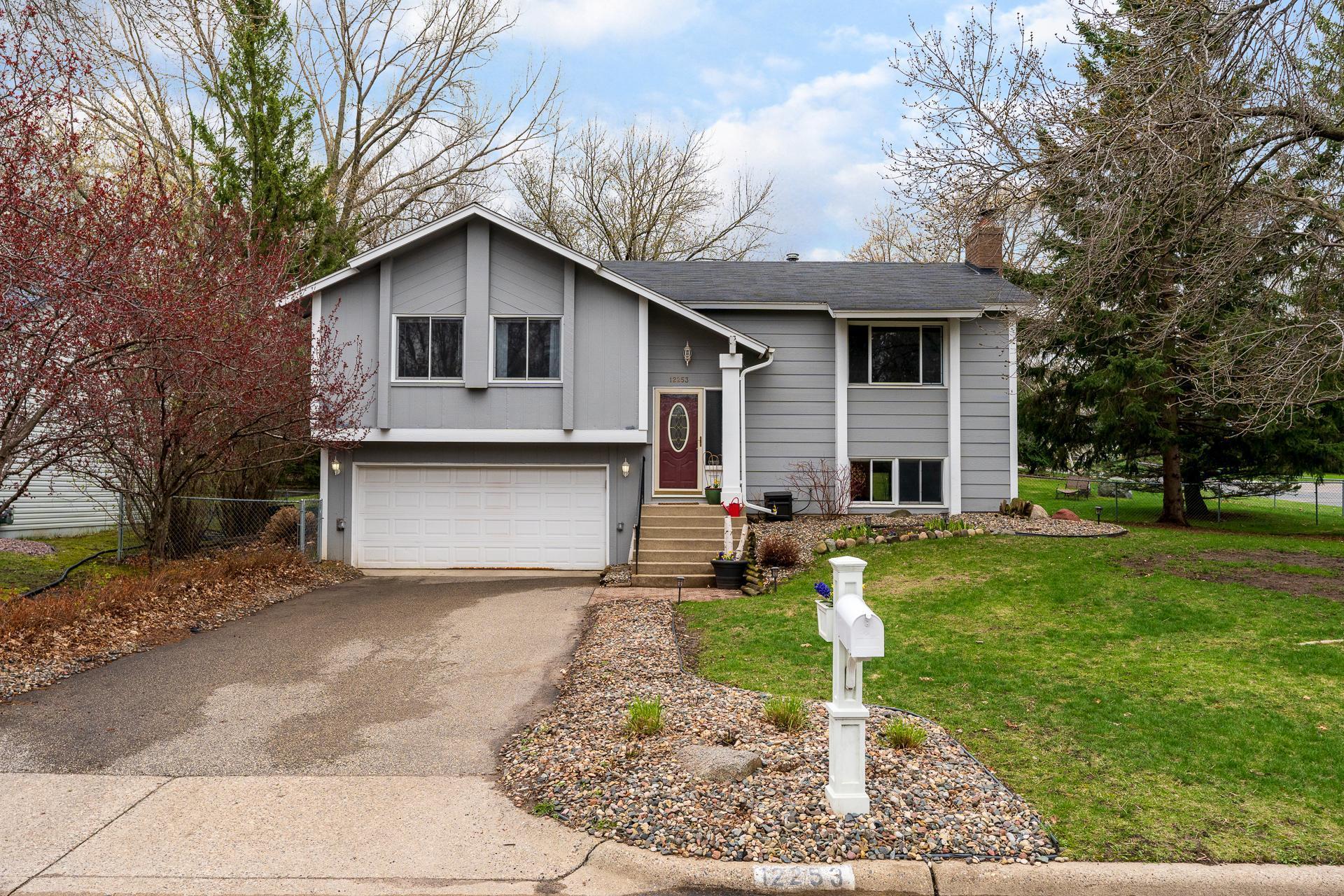 View of Residential at 12253 24th Avenue, Burnsville MN 55337, Burnsville - Mike Wilen | Minnesota Team Real Estate