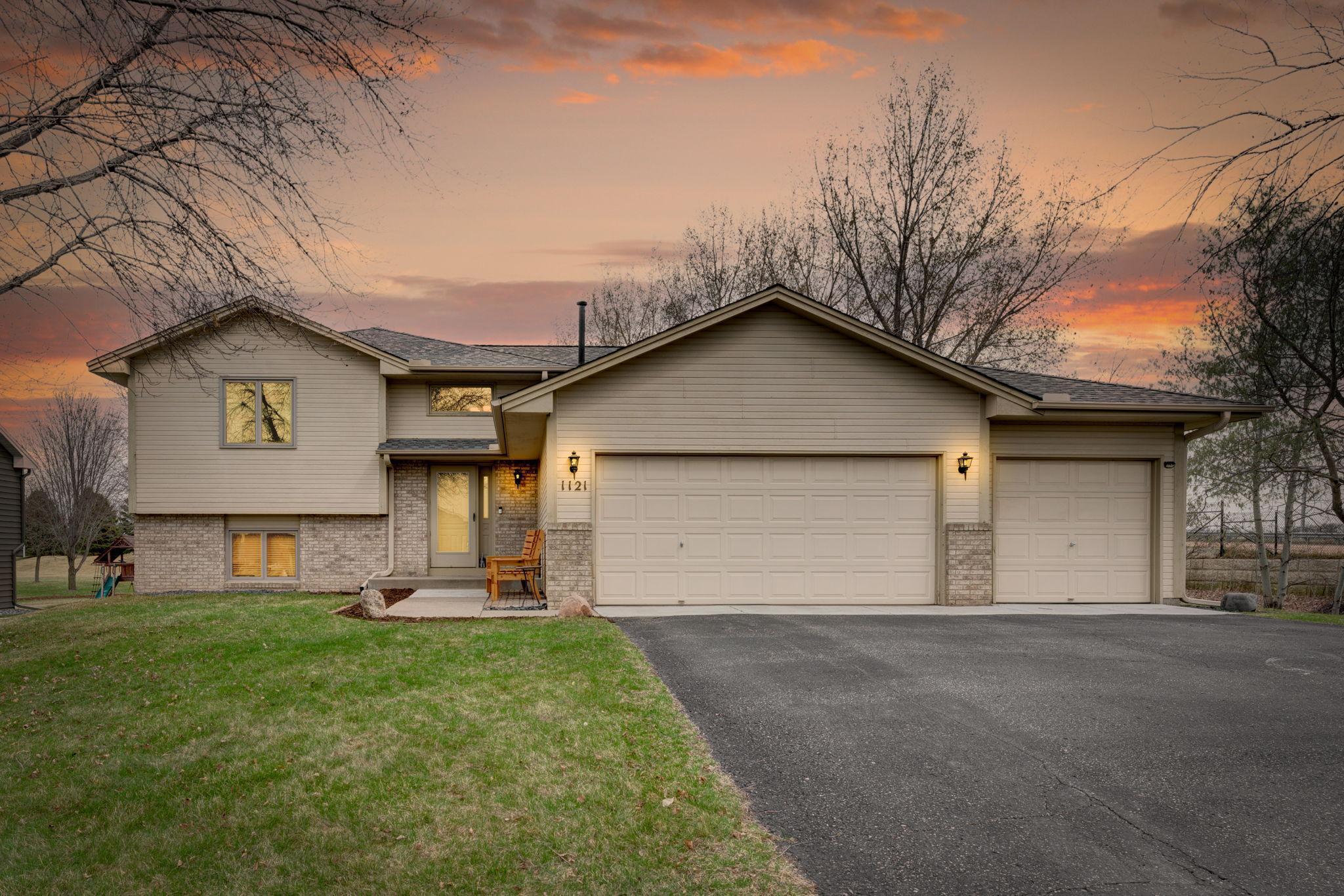 View of Residential at 1121 Lake Susan Drive, Chanhassen MN 55317, Chanhassen - Mike Wilen | Minnesota Team Real Estate