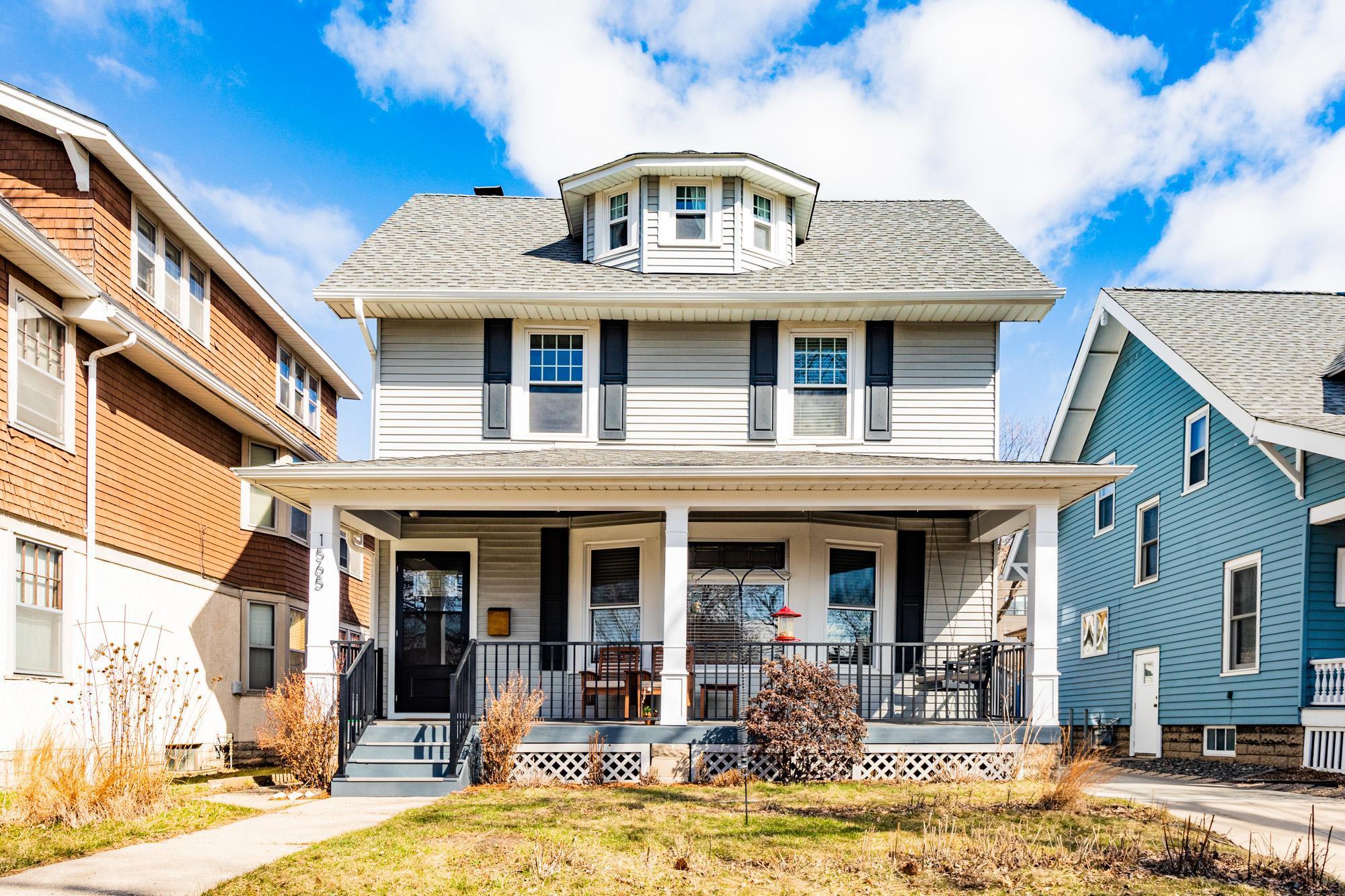 View of Residential at 1565 Laurel Avenue, Saint Paul MN 55104, Saint Paul - Mike Wilen | Minnesota Team Real Estate