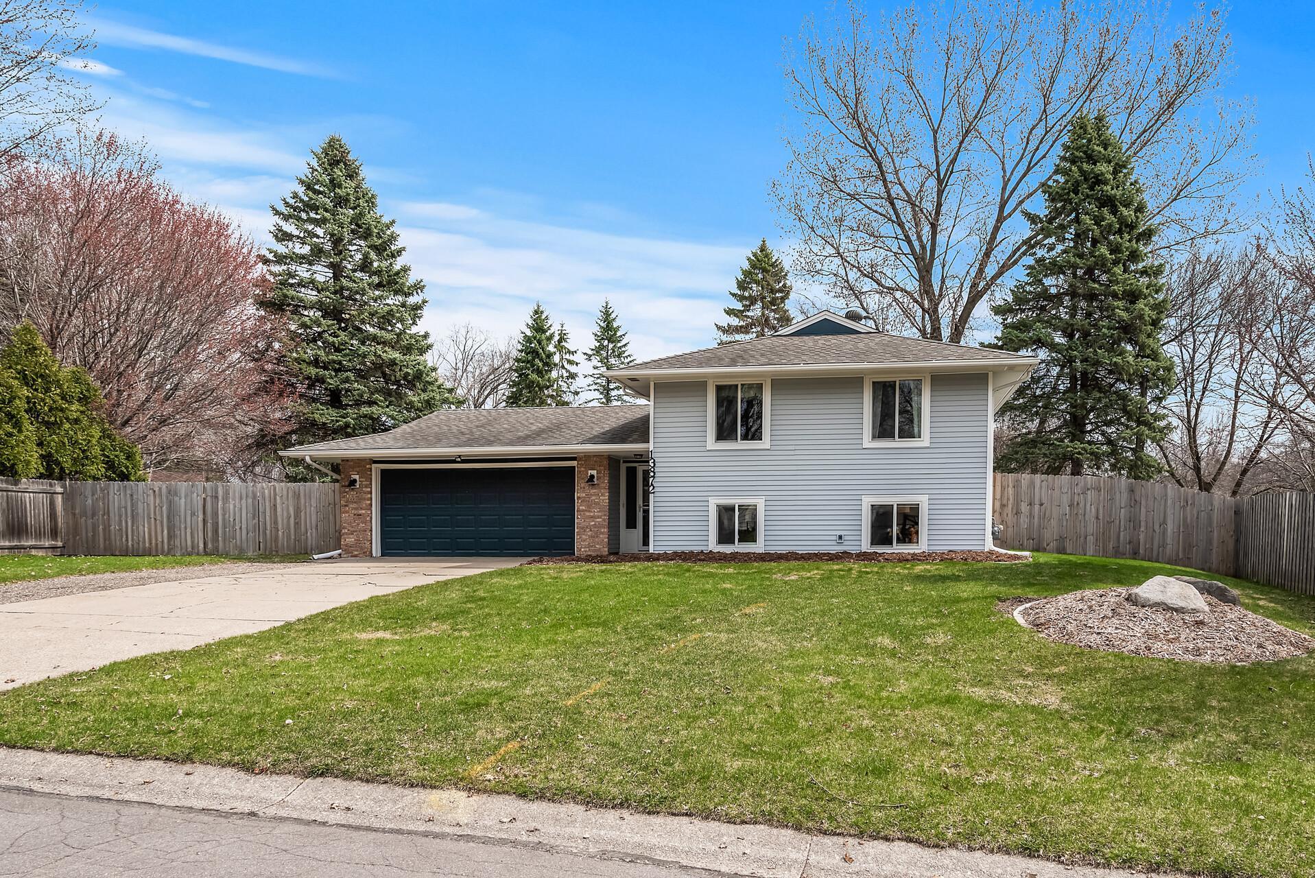 View of Residential at 13872 Gladiola Way, Apple Valley MN 55124, Apple Valley - Mike Wilen | Minnesota Team Real Estate