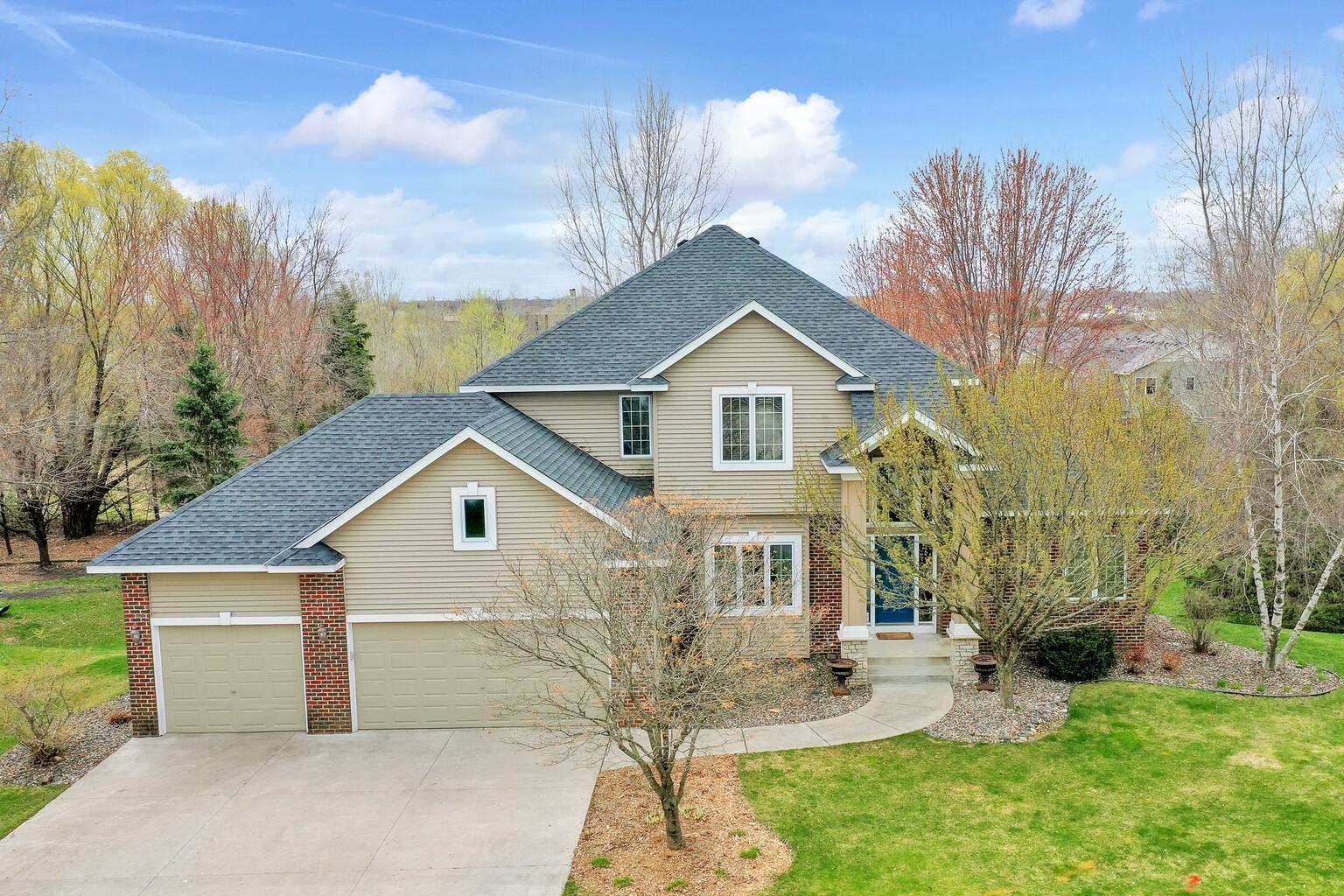 View of Residential at 418 Barrington Place, Mahtomedi MN 55115, Mahtomedi - Mike Wilen | Minnesota Team Real Estate