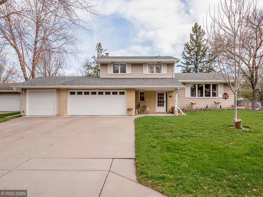 View of Residential at 6064 Oakwood Road, Woodbury MN 55125, Woodbury - Mike Wilen | Minnesota Team Real Estate