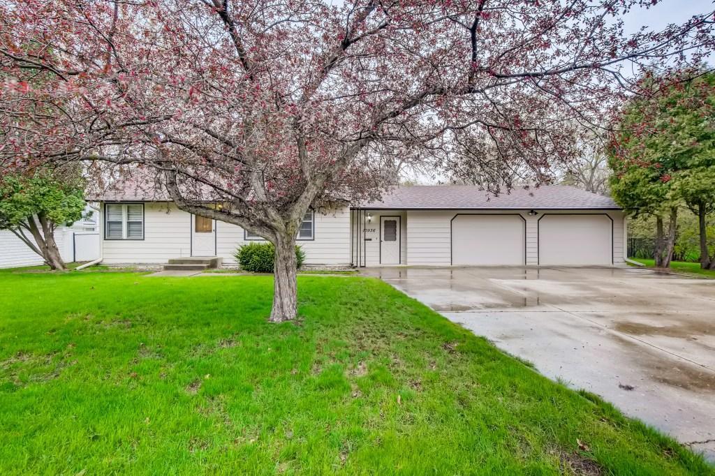 View of Residential at 10936 France Avenue, Bloomington MN 55431, Bloomington - Mike Wilen | Minnesota Team Real Estate