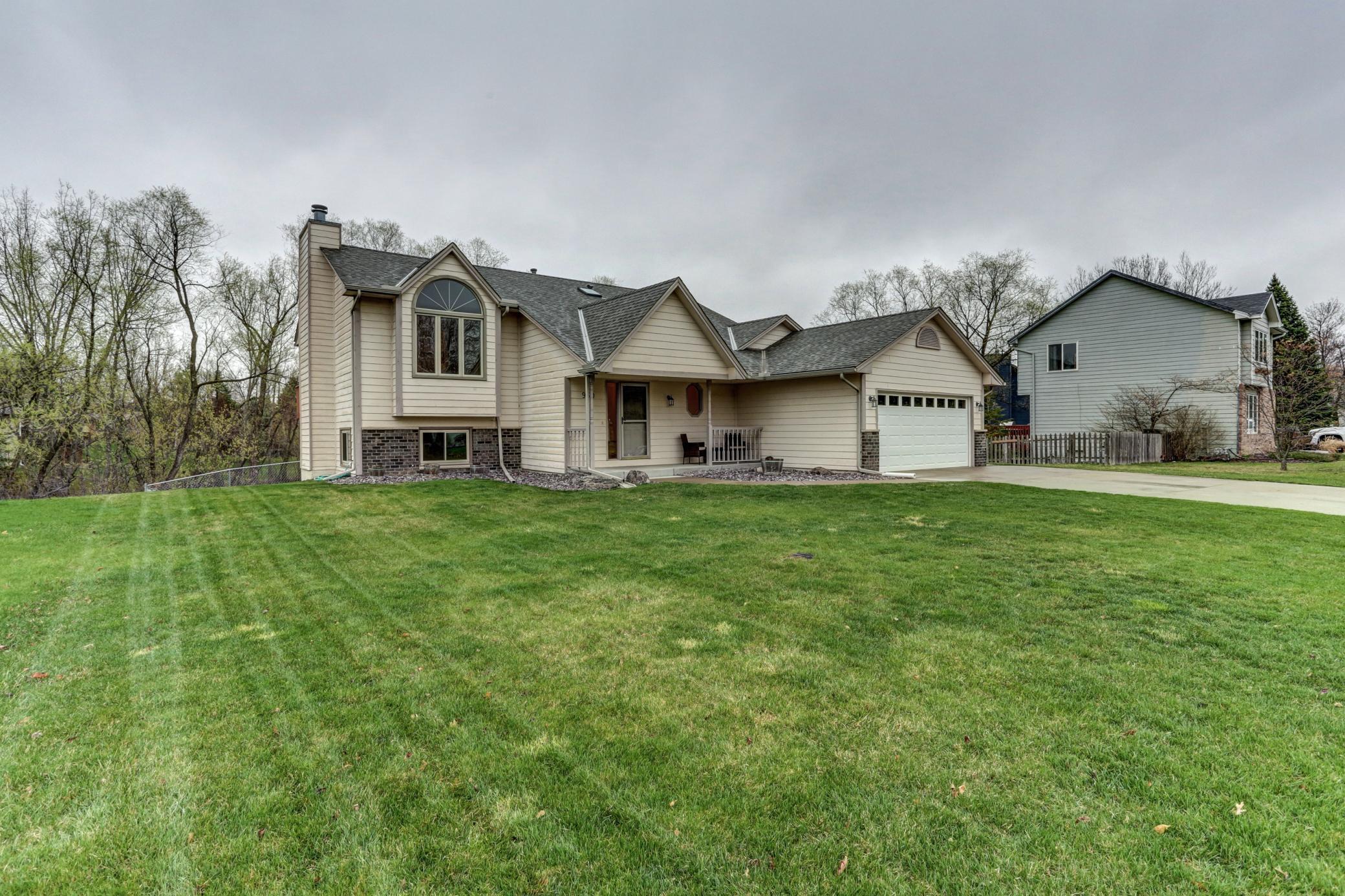 View of Residential at 950 Saddlebrook Trail, Chanhassen MN 55317, Chanhassen - Mike Wilen | Minnesota Team Real Estate
