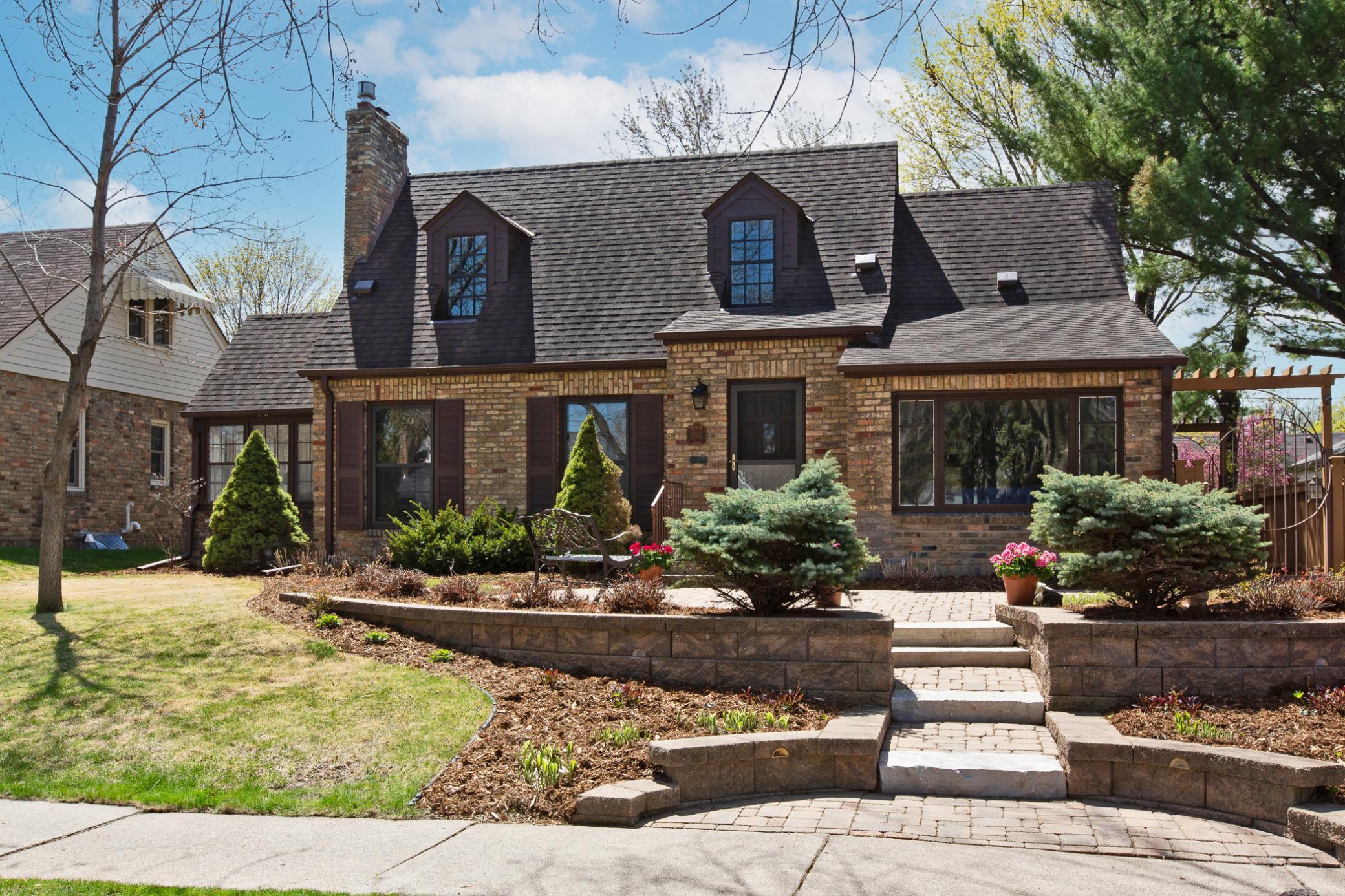 View of Residential at 1362 Bayard Avenue, Saint Paul MN 55116, Saint Paul - Mike Wilen | Minnesota Team Real Estate
