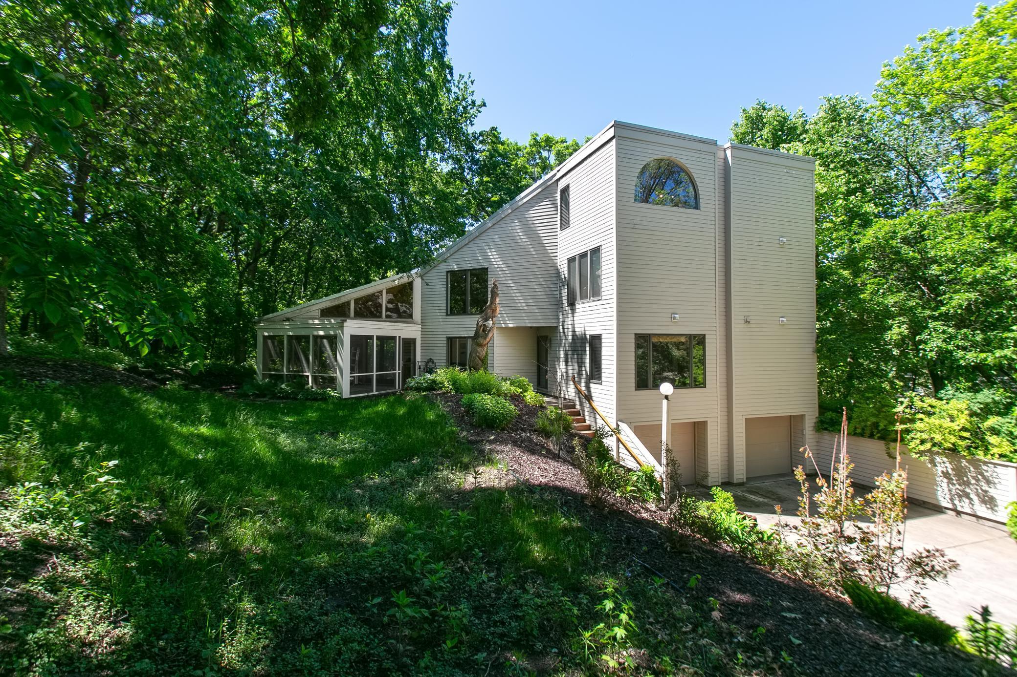 View of Residential at 9481 Creekwood Drive, Eden Prairie MN 55347, Eden Prairie - Mike Wilen | Minnesota Team Real Estate