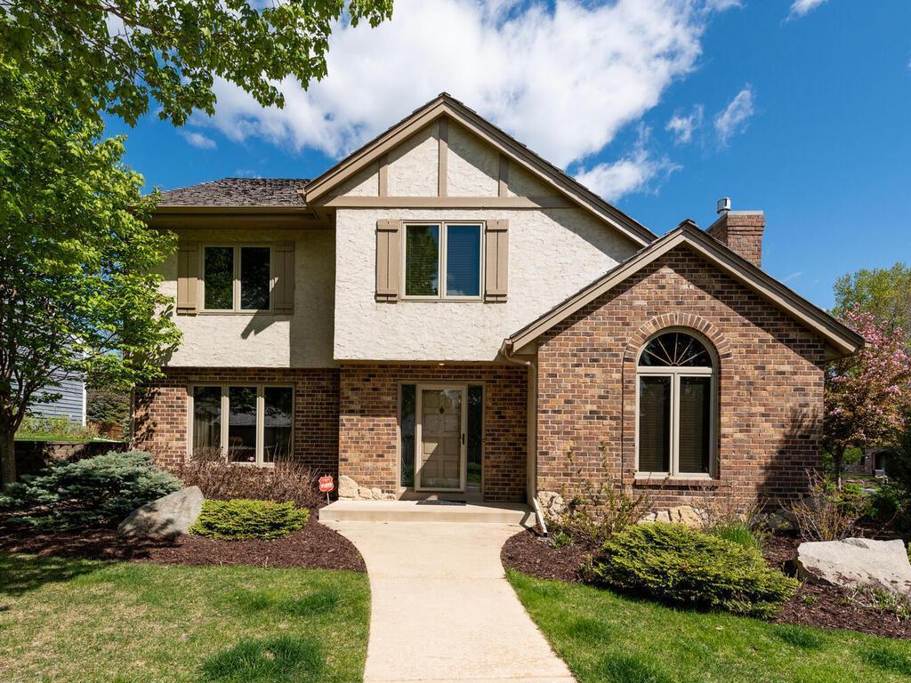 View of Residential at 13498 Woodmere Circle, Eden Prairie MN 55346, Eden Prairie - Mike Wilen | Minnesota Team Real Estate