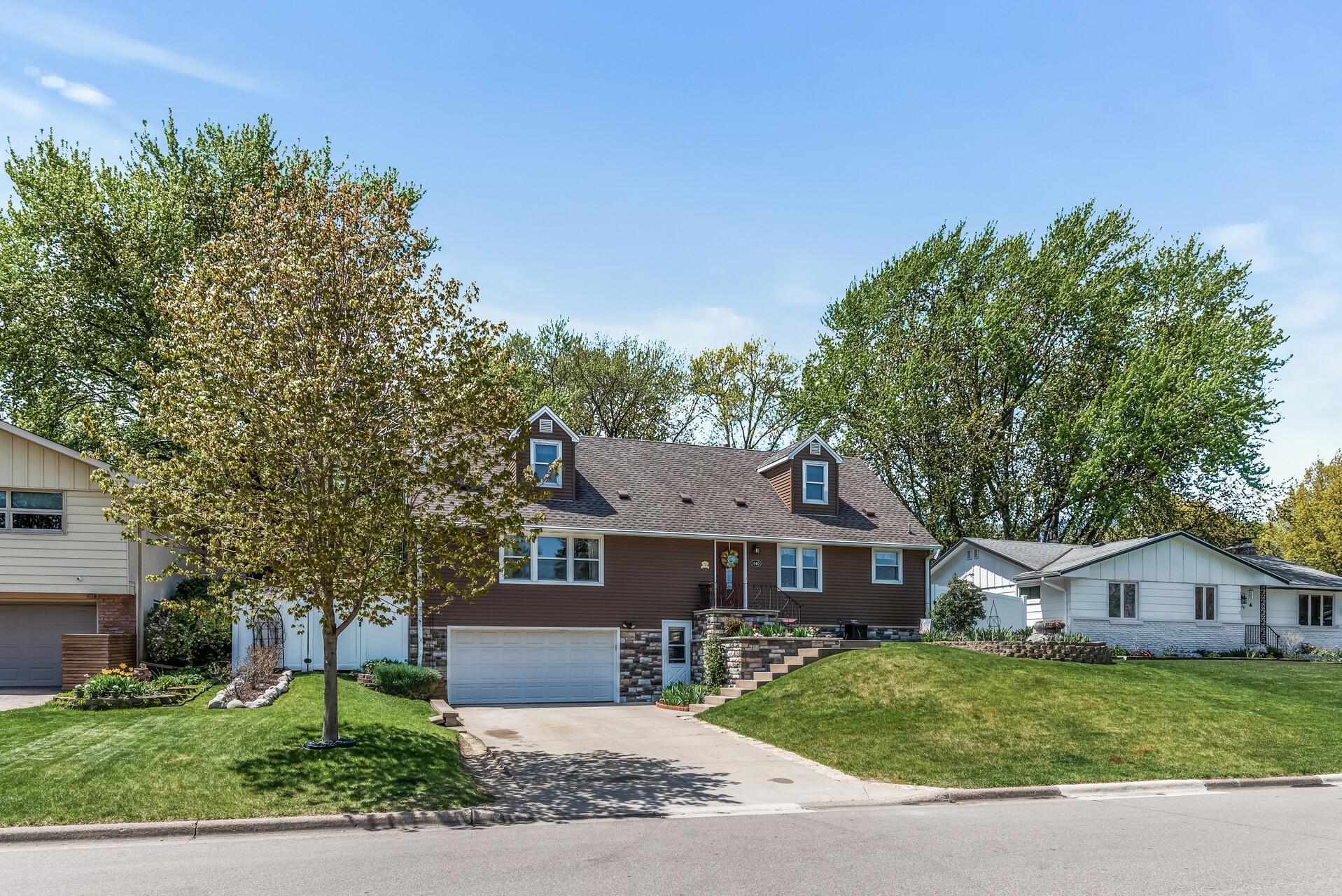 View of Residential at 1140 Pike Lake Drive, New Brighton MN 55112, New Brighton - Mike Wilen | Minnesota Team Real Estate