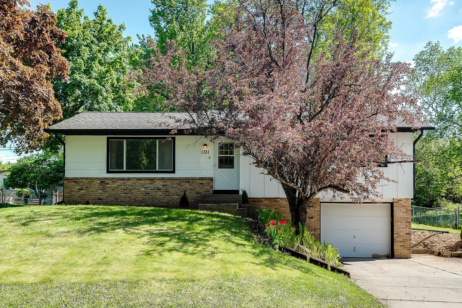 View of Residential at 1331 20th Street, Hastings MN 55033, Hastings - Mike Wilen | Minnesota Team Real Estate