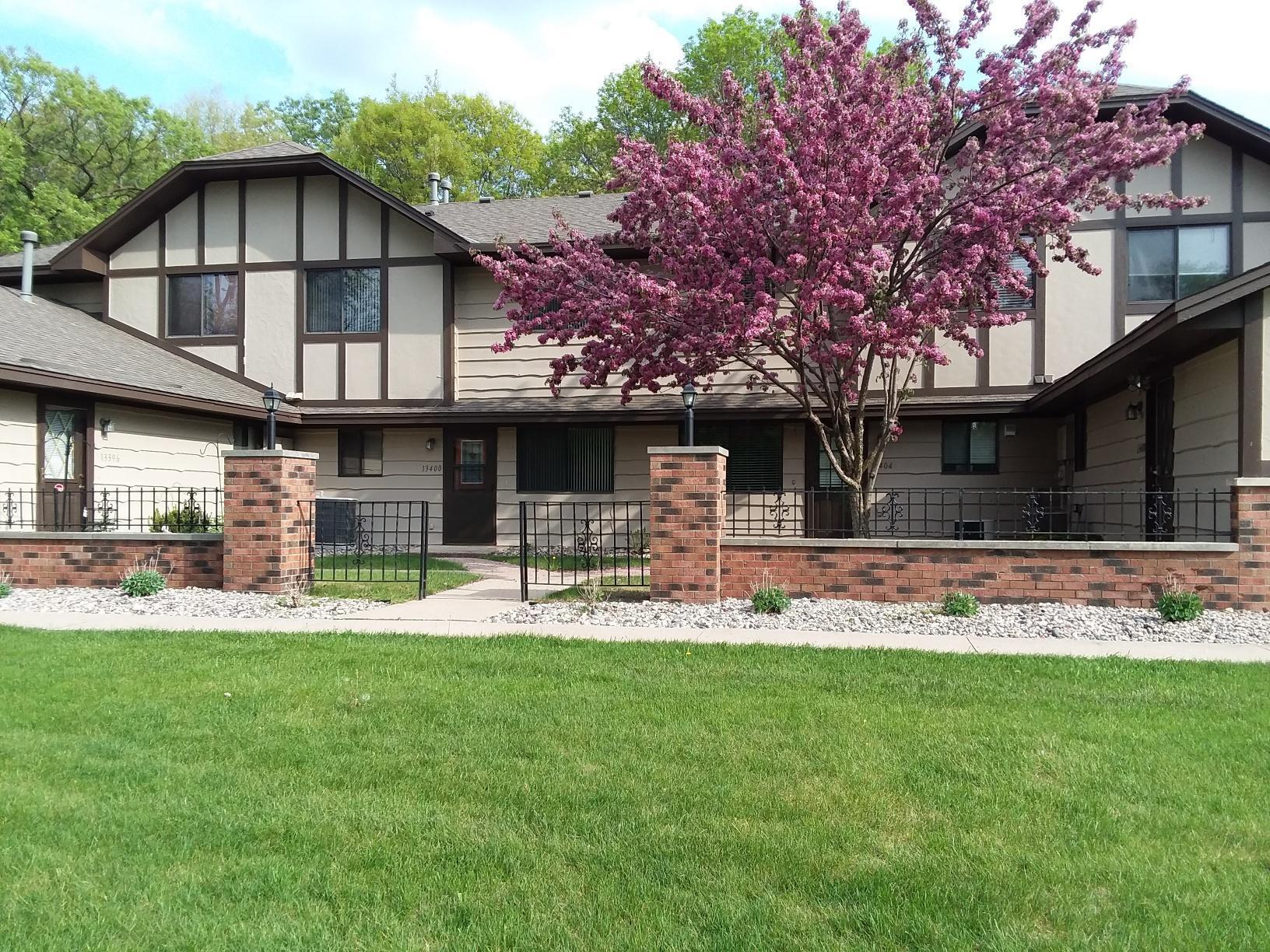View of Residential at 13400 Zenith Lane, Eden Prairie MN 55346, Eden Prairie - Mike Wilen | Minnesota Team Real Estate