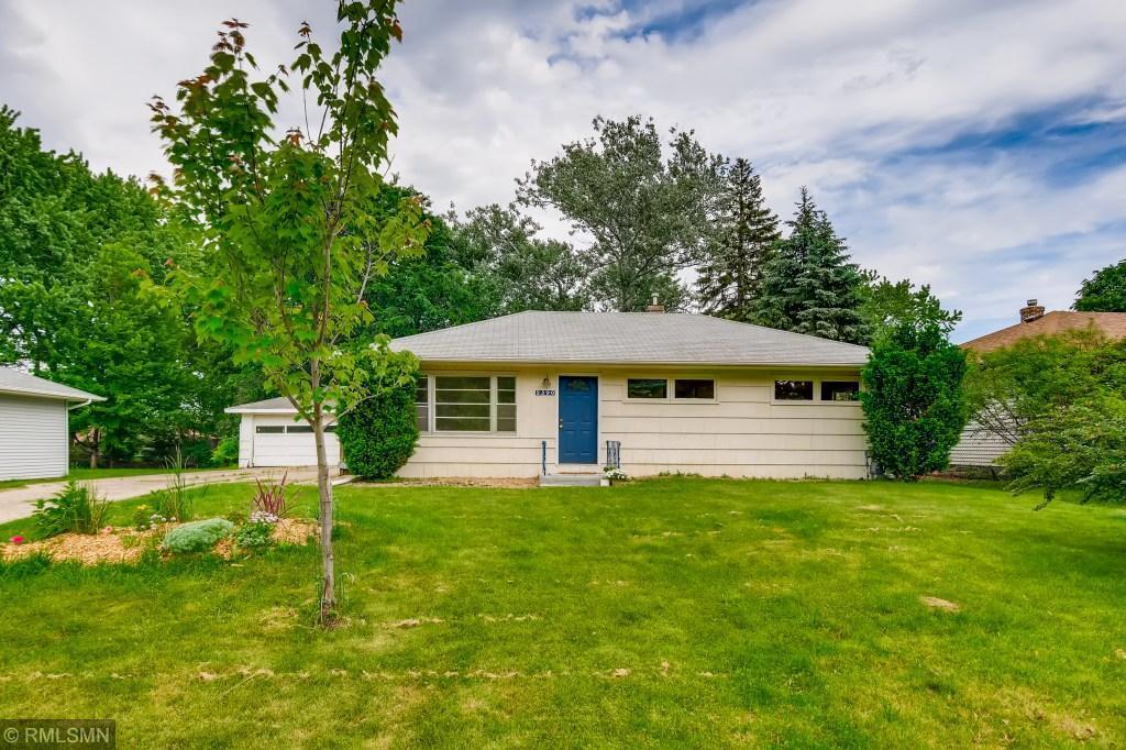 View of Residential at 2590 Aldine Street, Roseville MN 55113, Roseville - Mike Wilen | Minnesota Team Real Estate