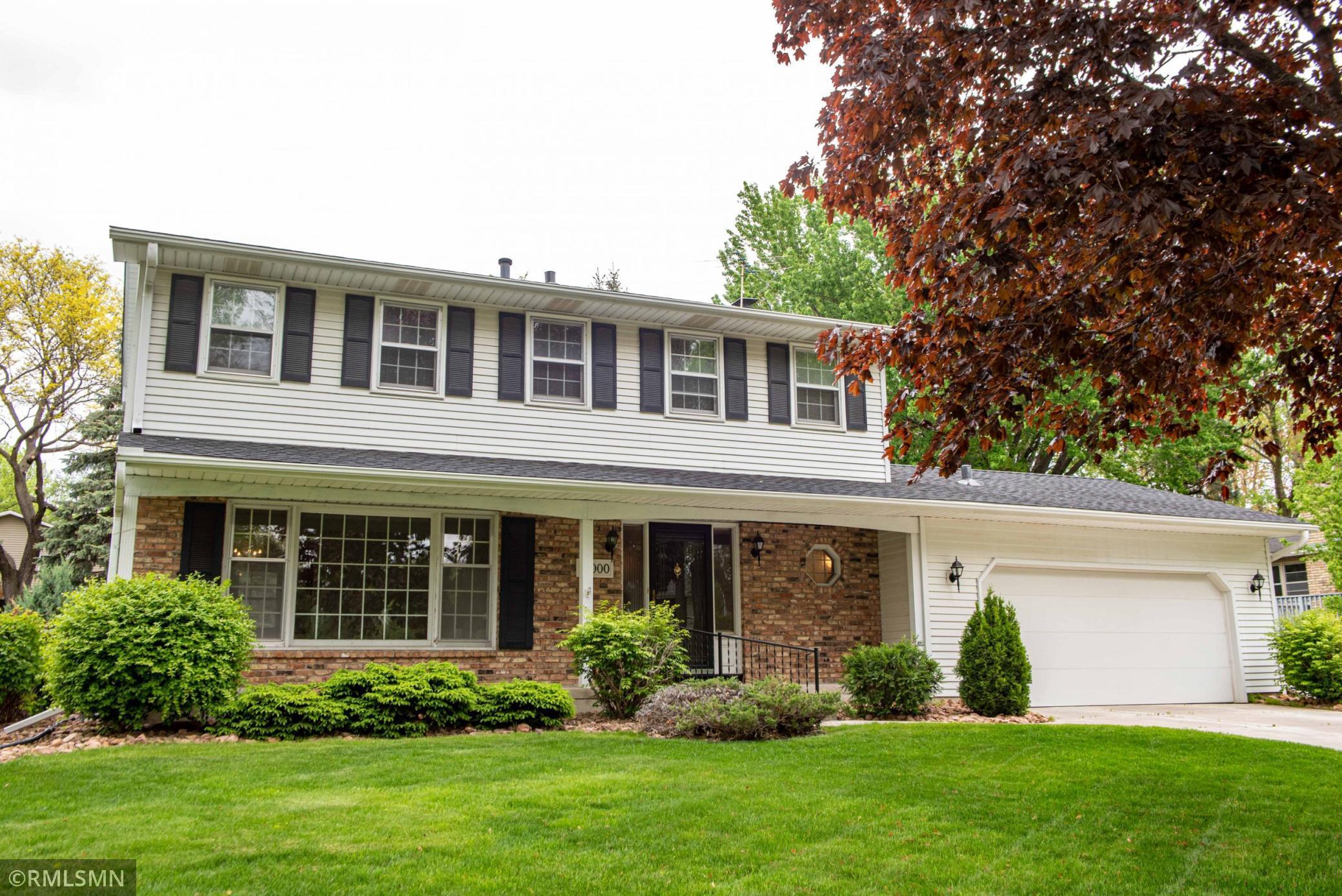 View of Residential at 10000 Oxborough Road, Bloomington MN 55437, Bloomington - Mike Wilen | Minnesota Team Real Estate