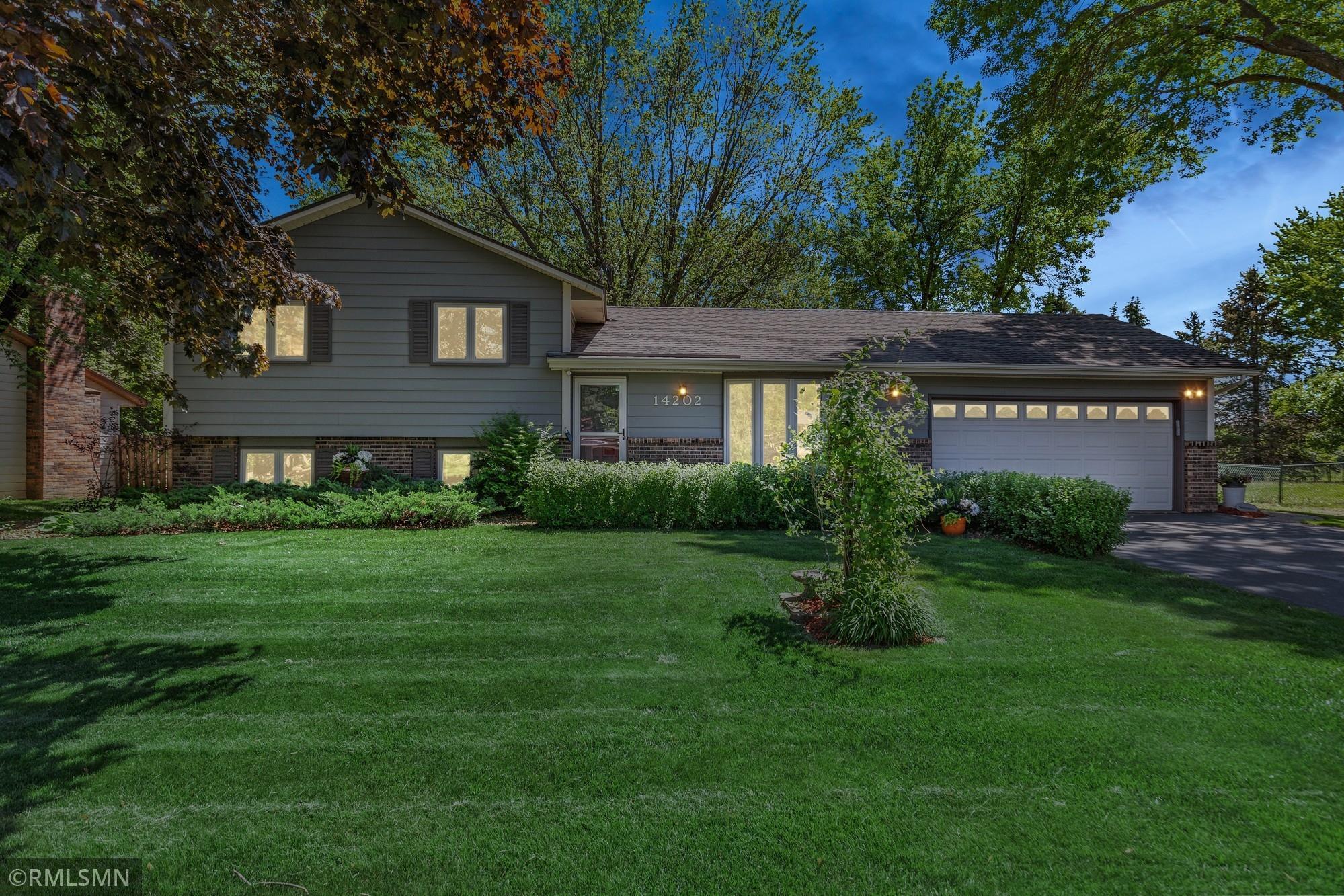View of Residential at 14202 Drexel Court, Apple Valley MN 55124, Apple Valley - Mike Wilen | Minnesota Team Real Estate