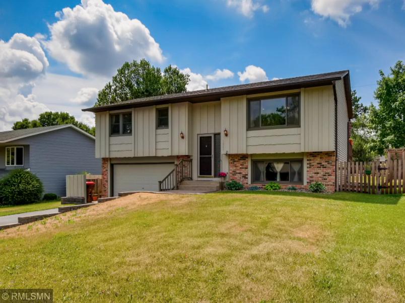 View of Residential at 1209 14th Street, Hastings MN 55033, Hastings - Mike Wilen | Minnesota Team Real Estate