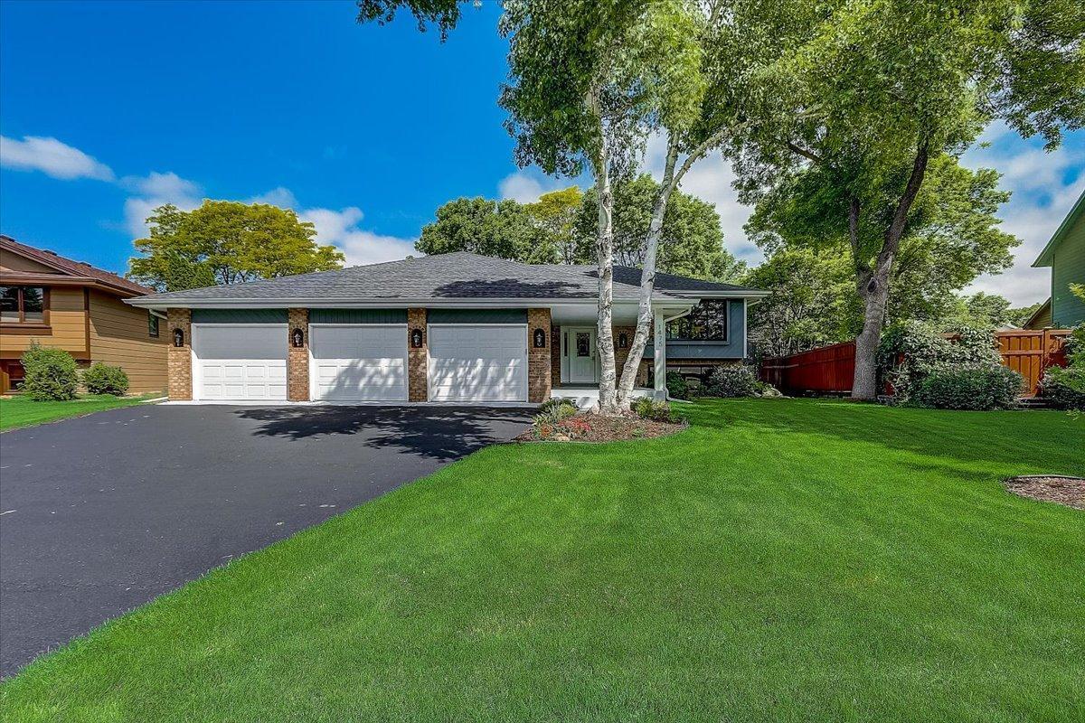 View of Residential at 1475 Creek Park Lane, Fridley MN 55432, Fridley - Mike Wilen | Minnesota Team Real Estate