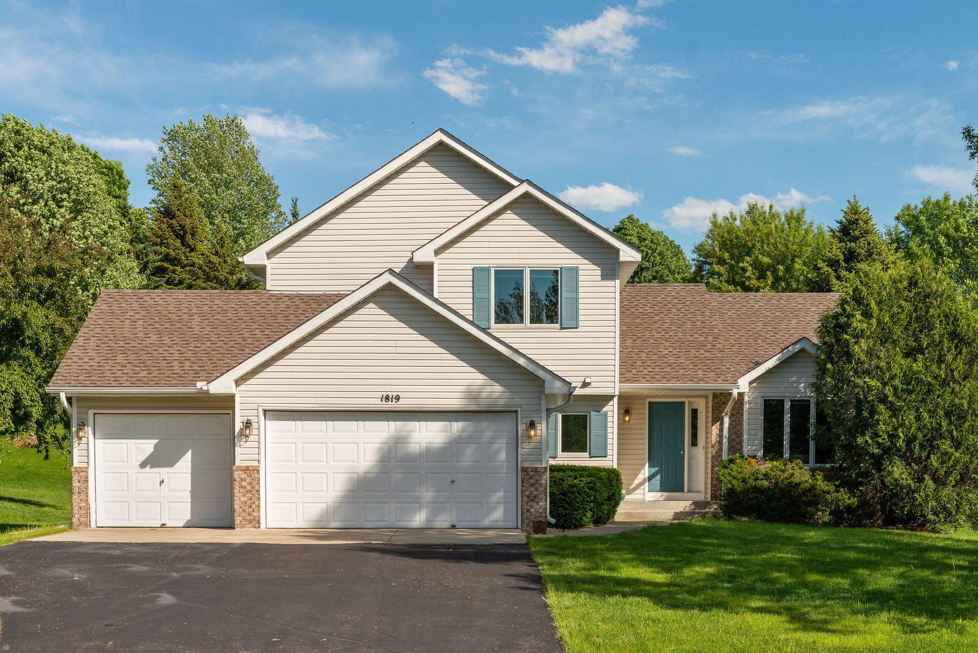 View of Residential at 1819 Valley Ridge Trail, Chanhassen MN 55317, Chanhassen - Mike Wilen | Minnesota Team Real Estate
