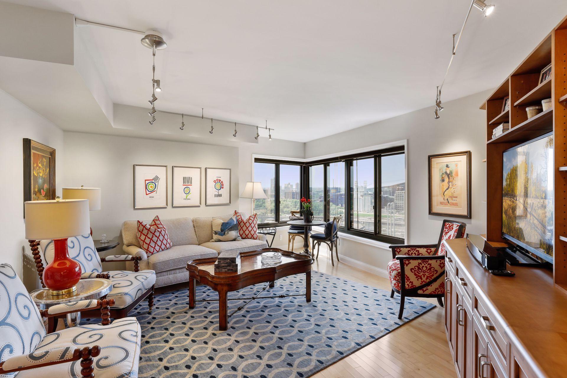 View of Residential at 110 Bank Street #L1801, Minneapolis MN 55414, Minneapolis - Mike Wilen | Minnesota Team Real Estate