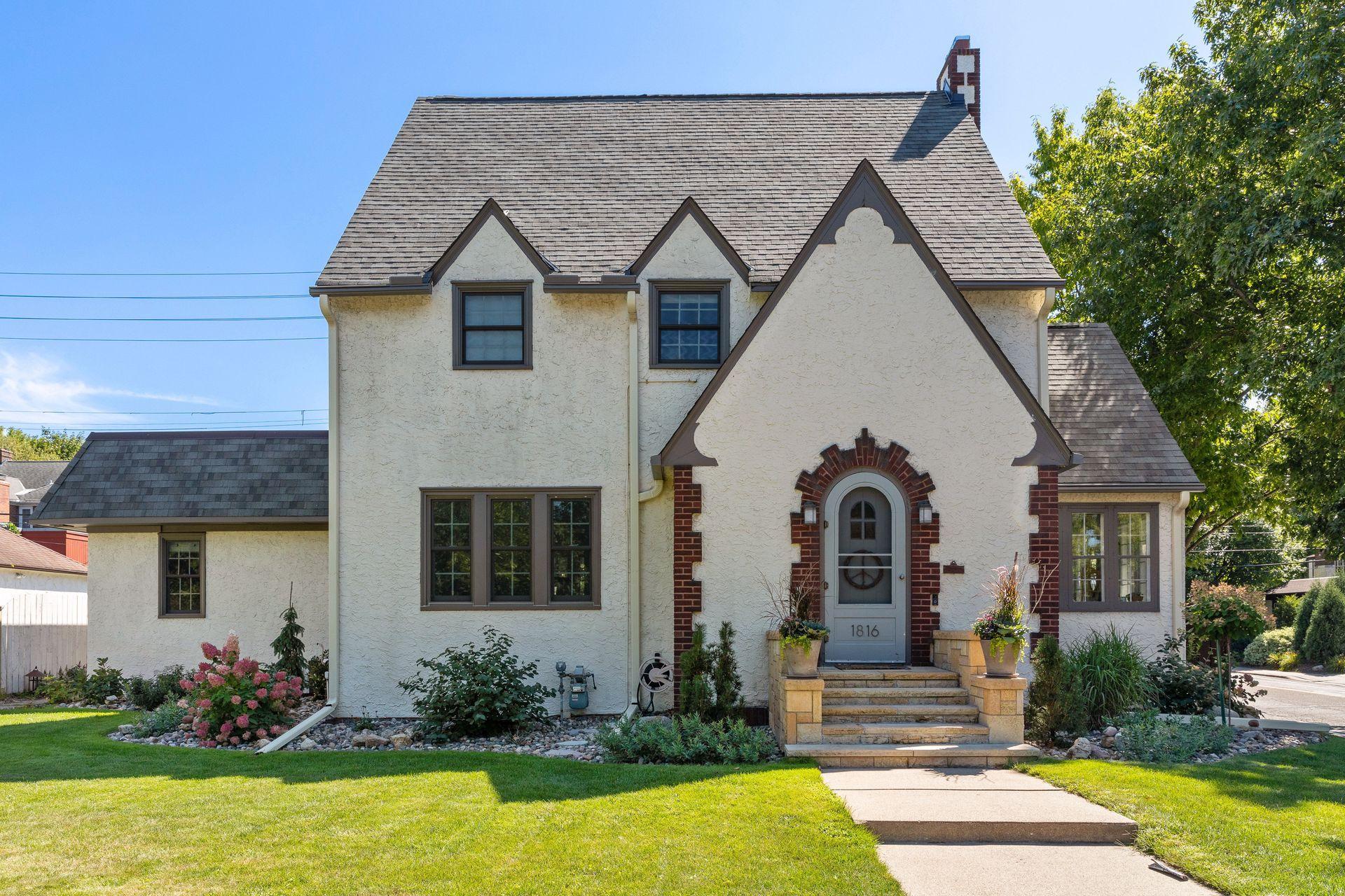 View of Residential at 1816 Highland Parkway, Saint Paul MN 55116, Saint Paul - Mike Wilen | Minnesota Team Real Estate