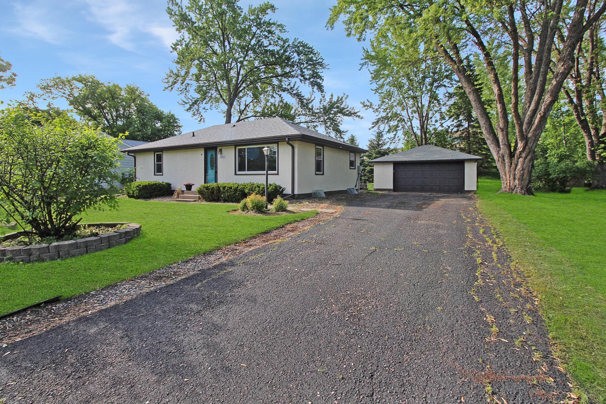 View of Residential at 11022 Oak Knoll Terrace, Minnetonka MN 55305, Minnetonka - Mike Wilen | Minnesota Team Real Estate