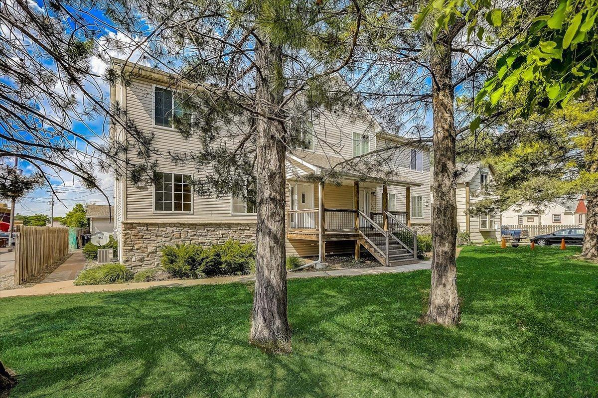 View of Residential Income at 119 Wheelock Parkway, Saint Paul MN 55117, Saint Paul - Mike Wilen | Minnesota Team Real Estate