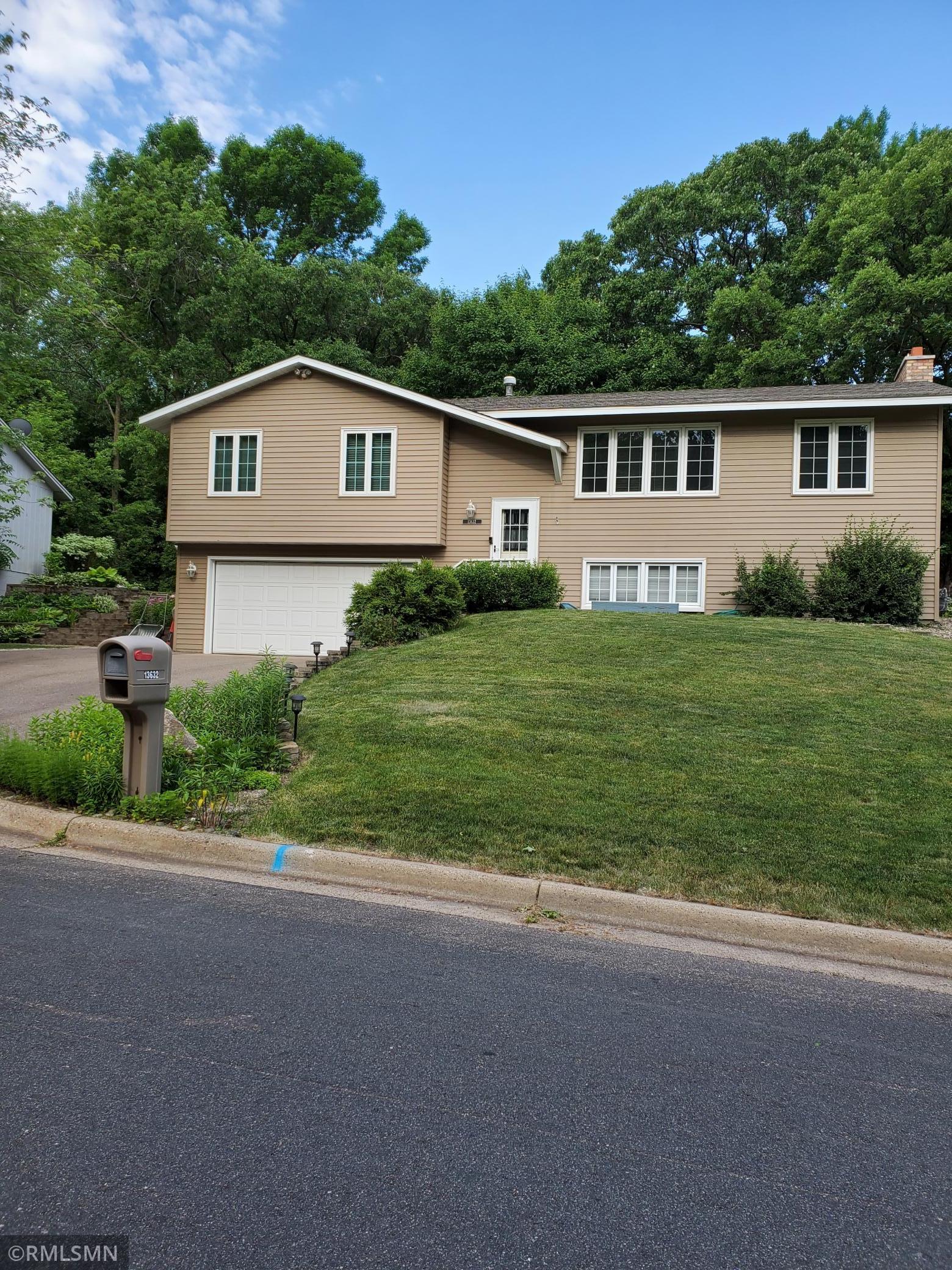 View of Residential at 13632 Oakland Drive, Burnsville MN 55337, Burnsville - Mike Wilen | Minnesota Team Real Estate