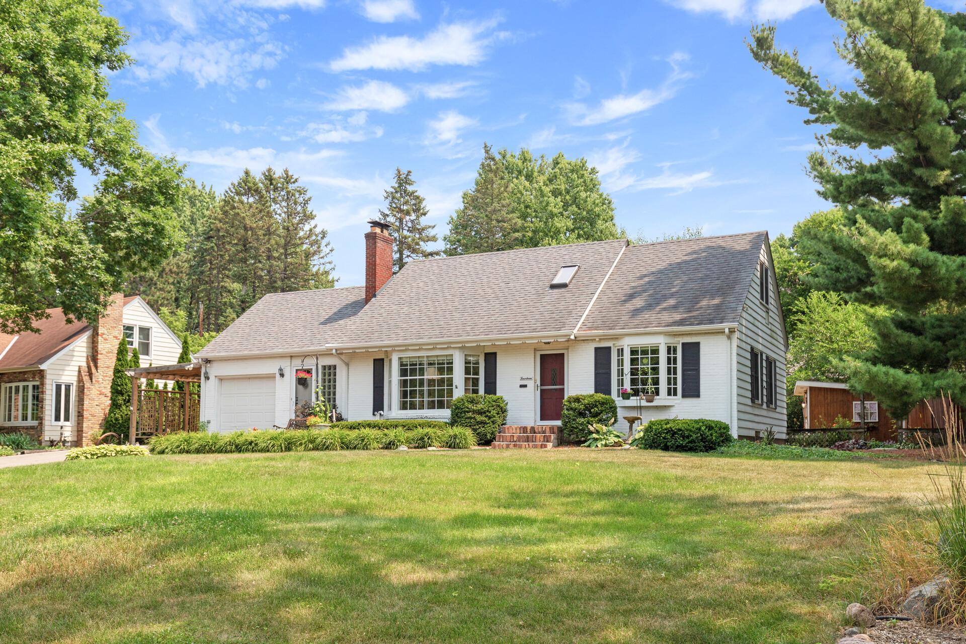 View of Residential at 14 Dorset Road, Mendota Heights MN 55118, Mendota Heights - Mike Wilen | Minnesota Team Real Estate