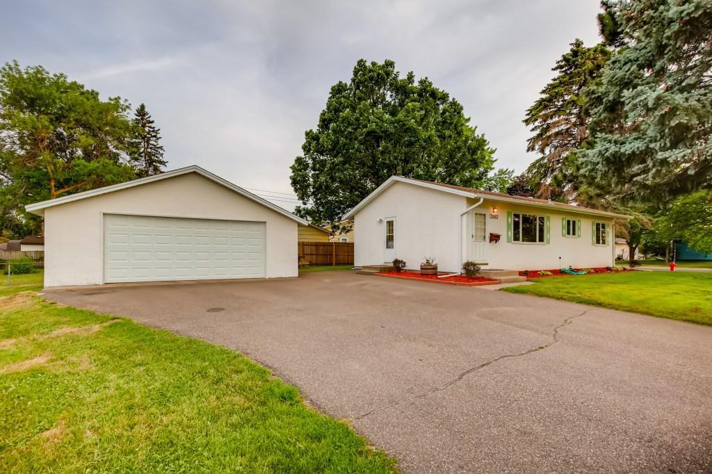 View of Residential at 3882 69th Street, Inver Grove Heights MN 55076, Inver Grove Heights - Mike Wilen | Minnesota Team Real Estate