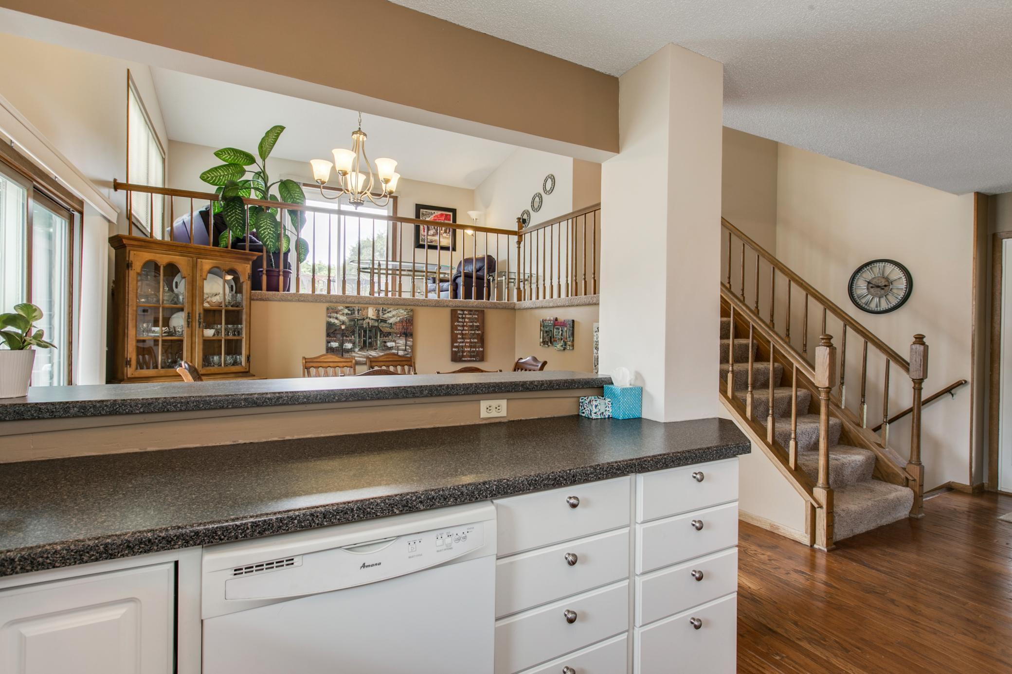 View of Residential at 1518 Oakwood Terrace, Shoreview MN 55126, Shoreview - Mike Wilen | Minnesota Team Real Estate