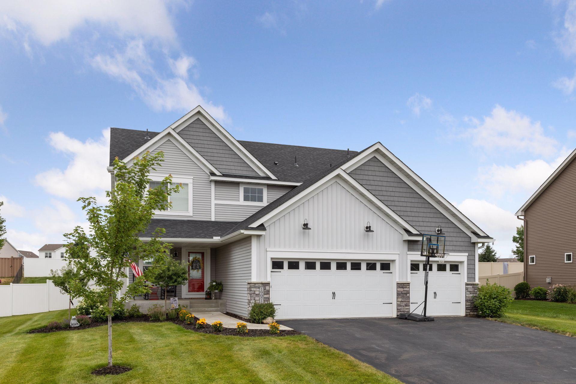 View of Residential at 19071 Hilldale Avenue, Lakeville MN 55044, Lakeville - Mike Wilen | Minnesota Team Real Estate