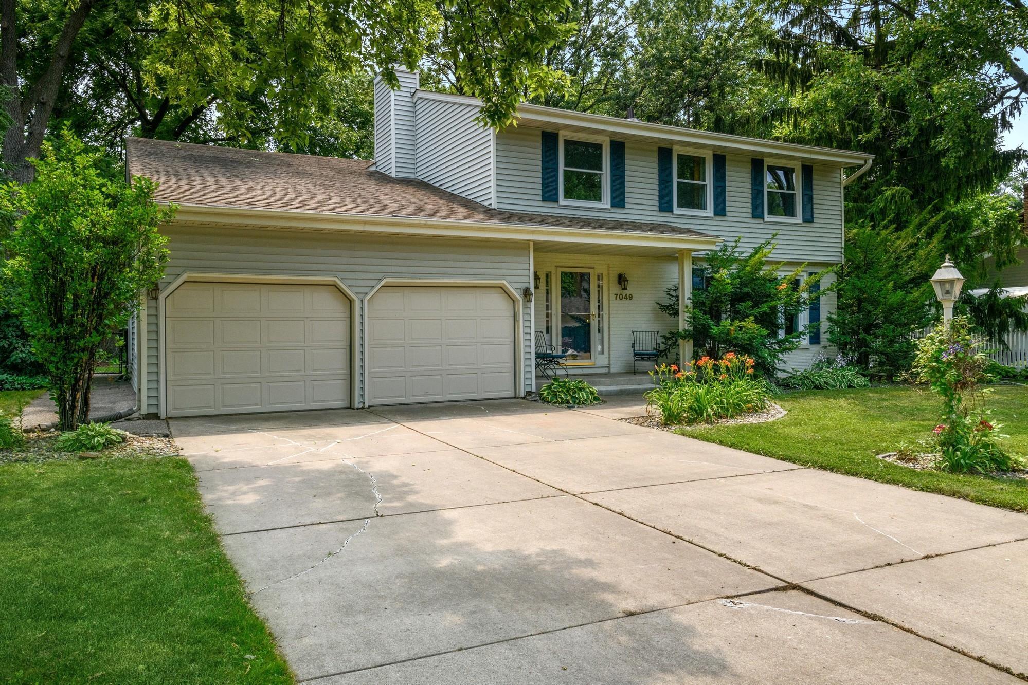 View of Residential at 7049 Victoria Road, Woodbury MN 55125, Woodbury - Mike Wilen | Minnesota Team Real Estate