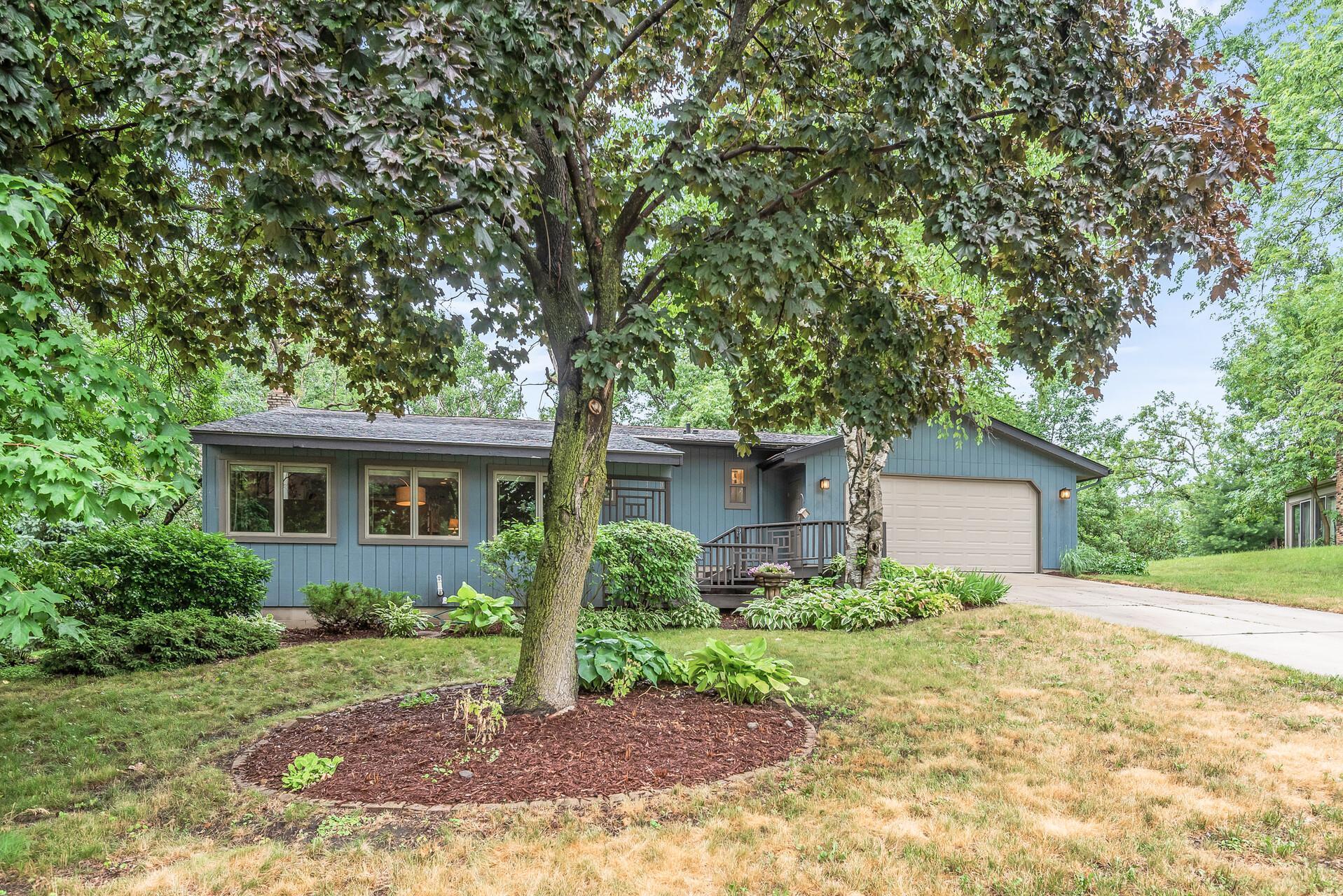View of Residential at 13301 Lakeview Drive, Burnsville MN 55337, Burnsville - Mike Wilen | Minnesota Team Real Estate