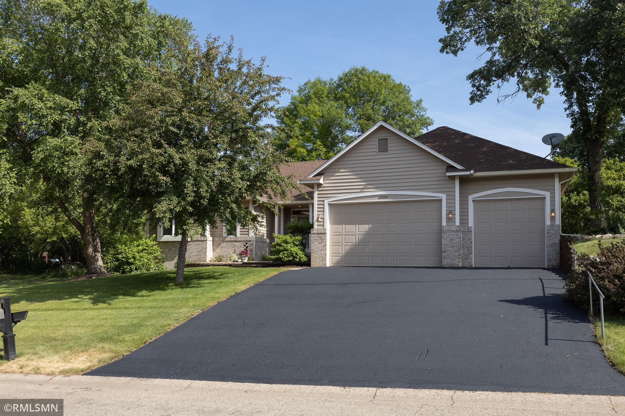 View of Residential at 13534 Gossamer Way, Apple Valley MN 55124, Apple Valley - Mike Wilen | Minnesota Team Real Estate