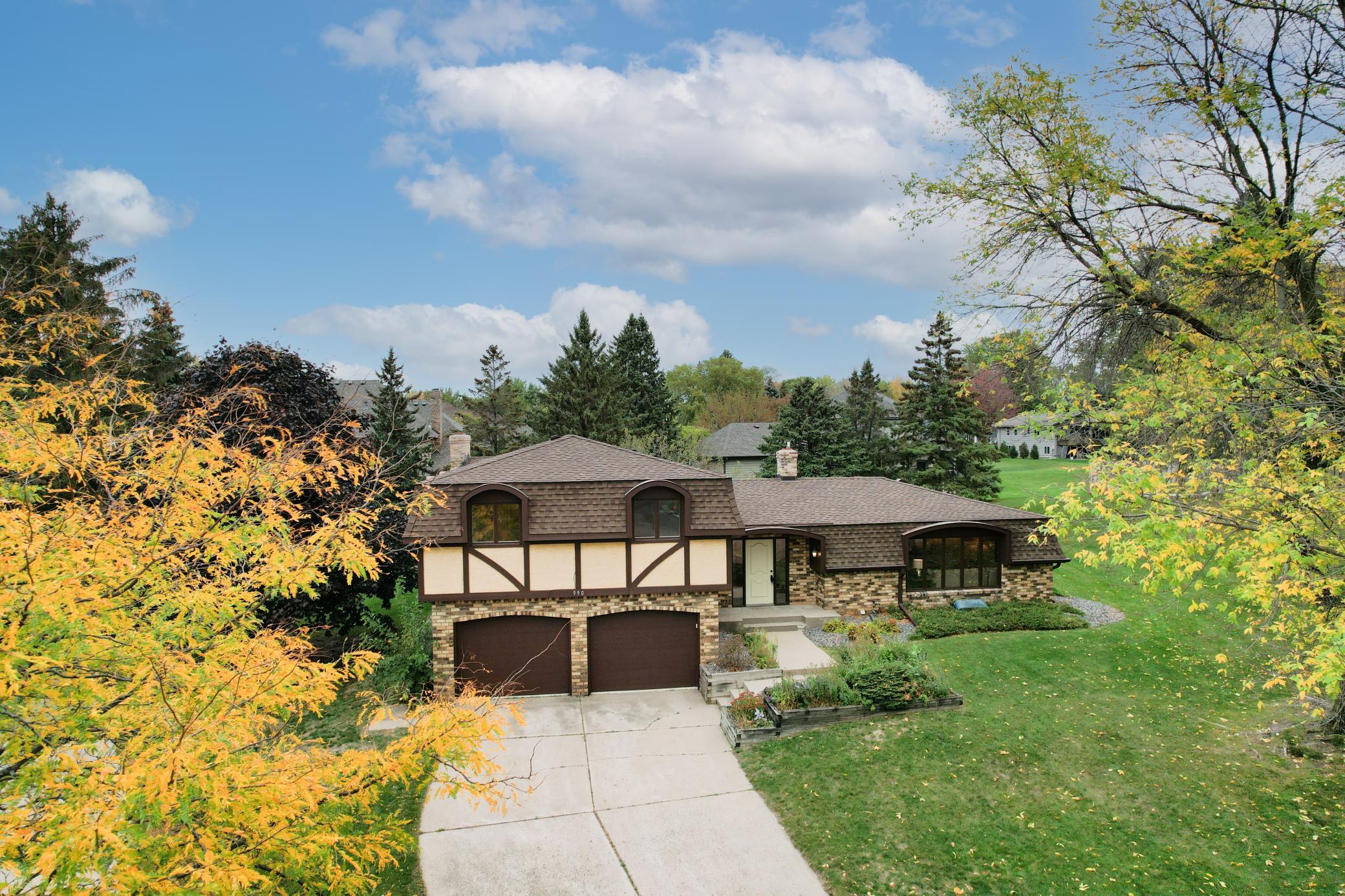 View of Residential at 990 Winston Circle, Mendota Heights MN 55118, Mendota Heights - Mike Wilen | Minnesota Team Real Estate