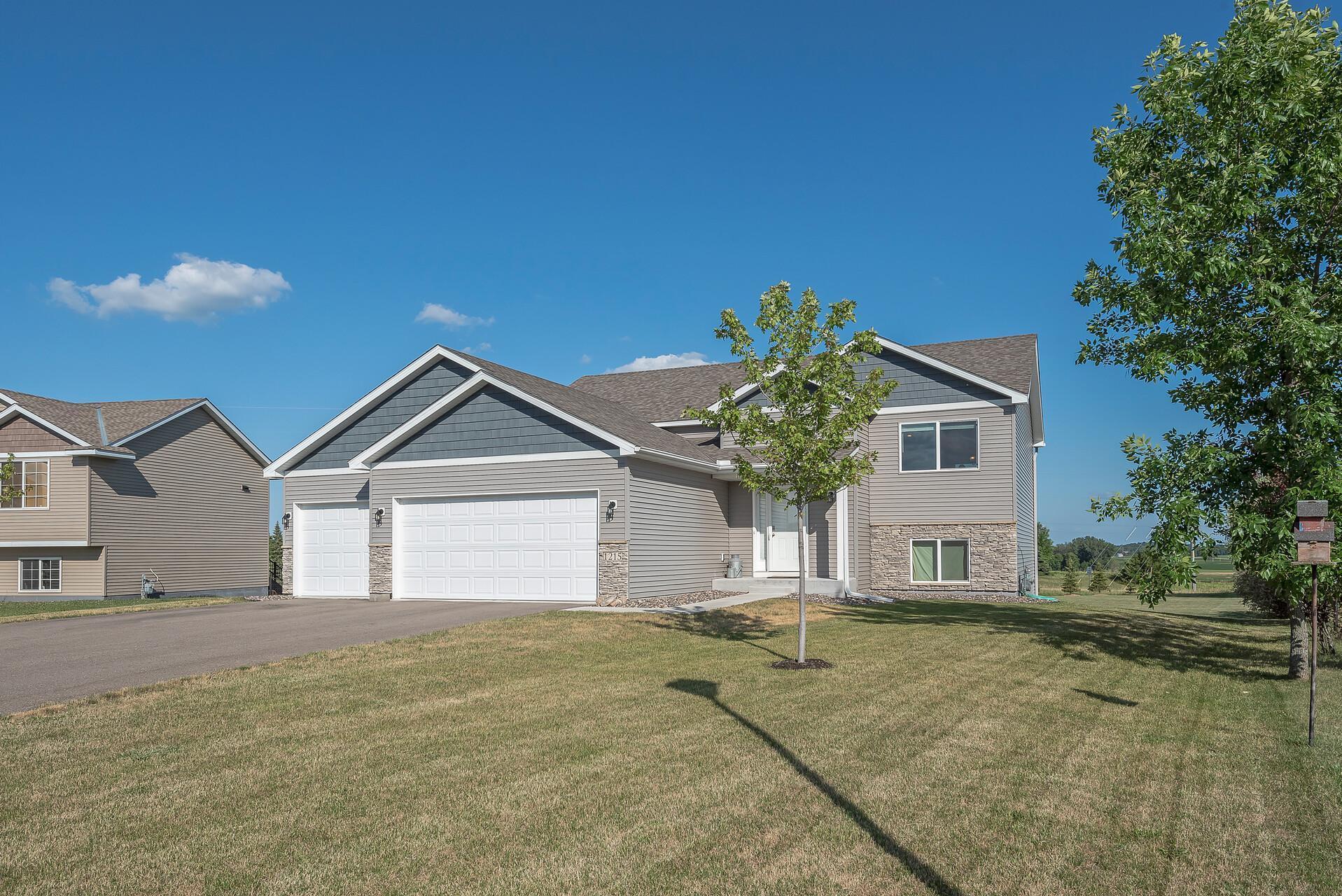 View of Residential at 1215 Mulberry Avenue, Montgomery MN 56069, Montgomery - Mike Wilen | Minnesota Team Real Estate