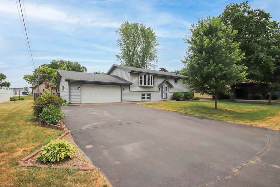 View of Residential at 10082 Pilgrim Way, Maple Grove MN 55369, Maple Grove - Mike Wilen | Minnesota Team Real Estate