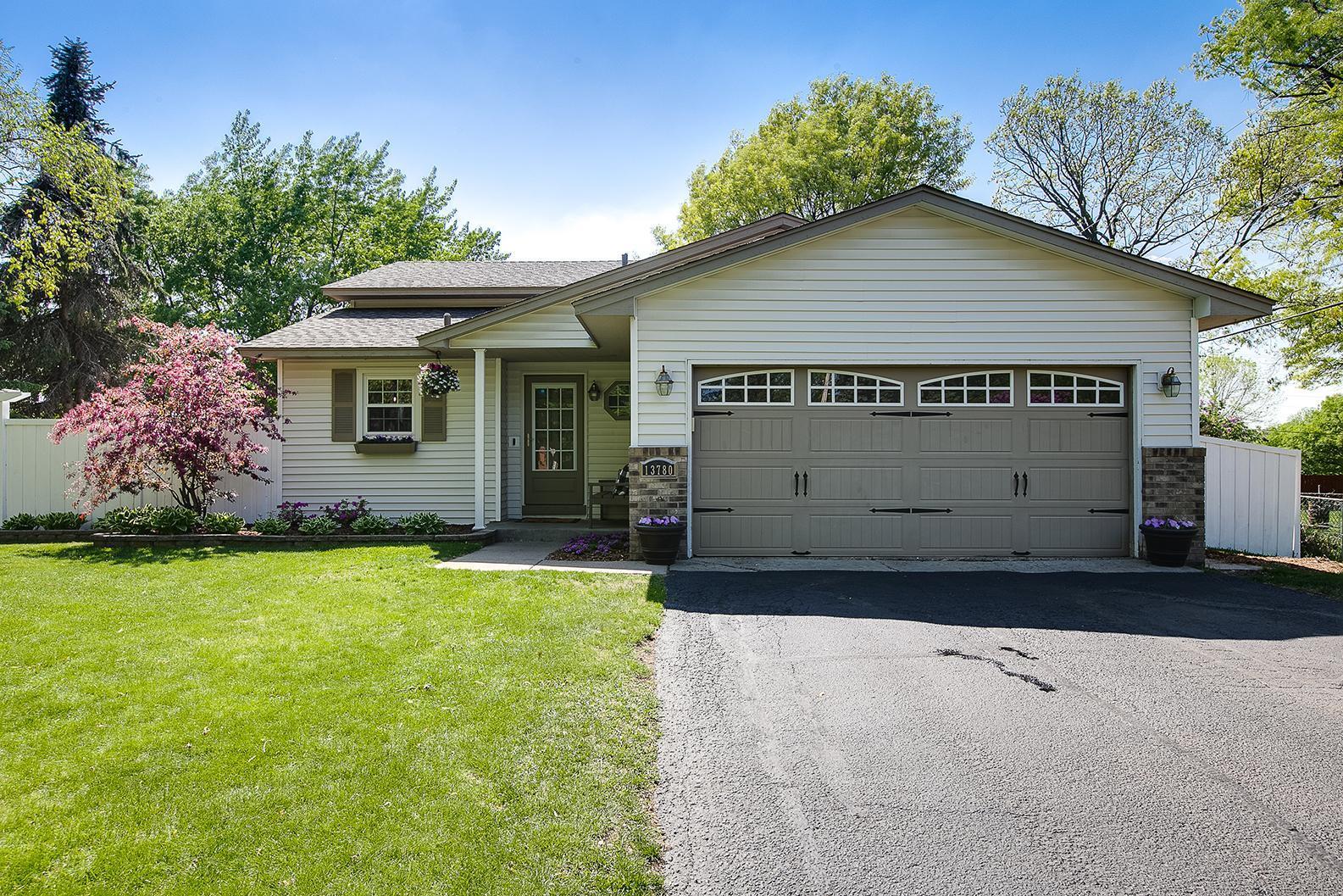 View of Residential at 13780 Quinn Street, Andover MN 55304, Andover - Mike Wilen | Minnesota Team Real Estate