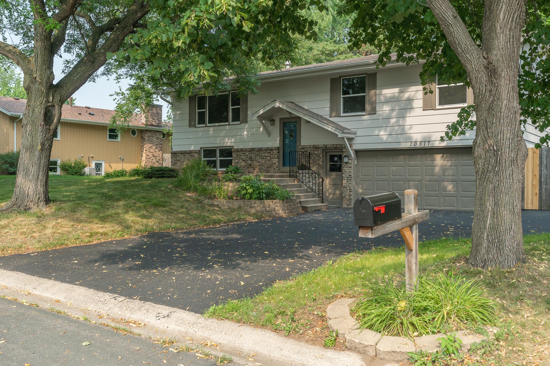 View of Residential at 10517 Blaisdell Circle, Bloomington MN 55420, Bloomington - Mike Wilen | Minnesota Team Real Estate