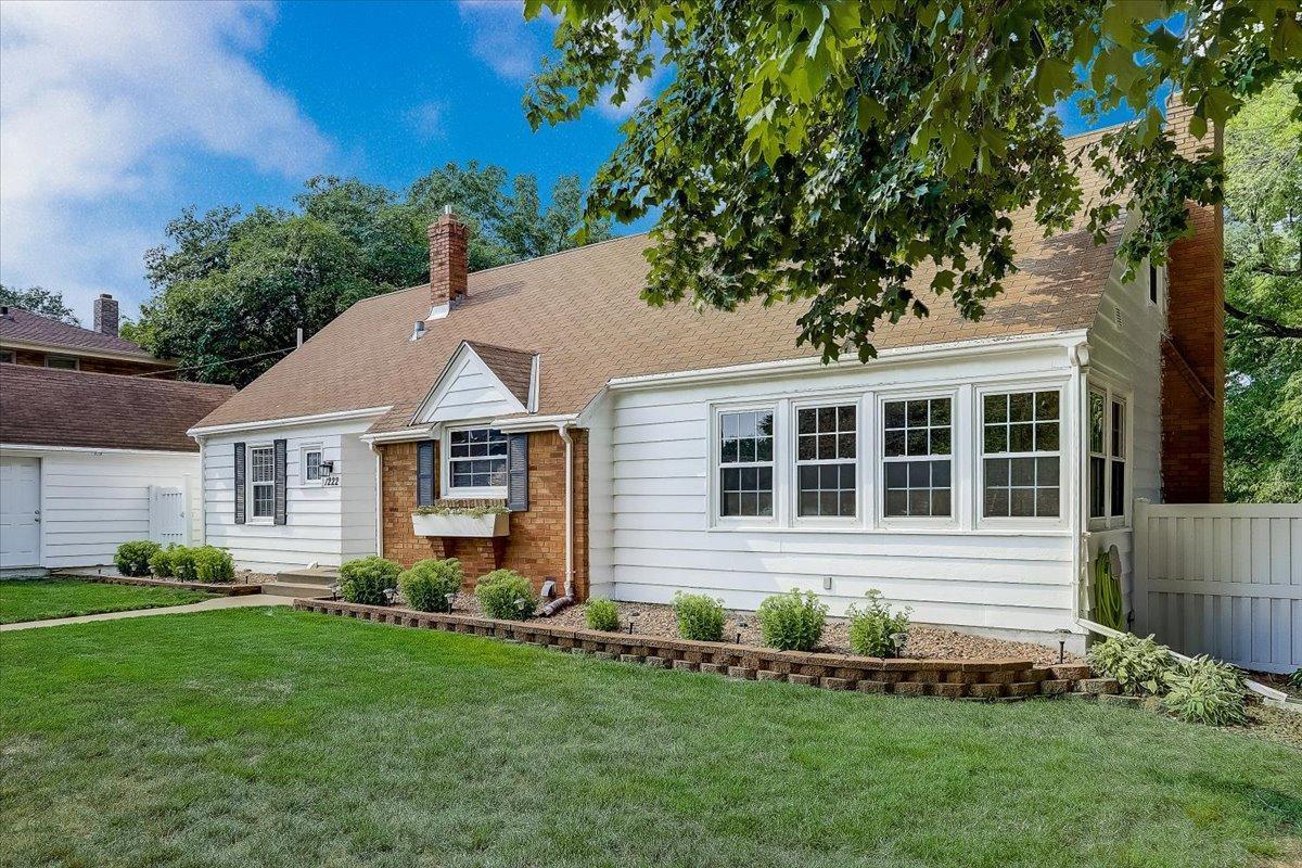 View of Residential at 1222 Highland Avenue, South Saint Paul MN 55075, South Saint Paul - Mike Wilen | Minnesota Team Real Estate