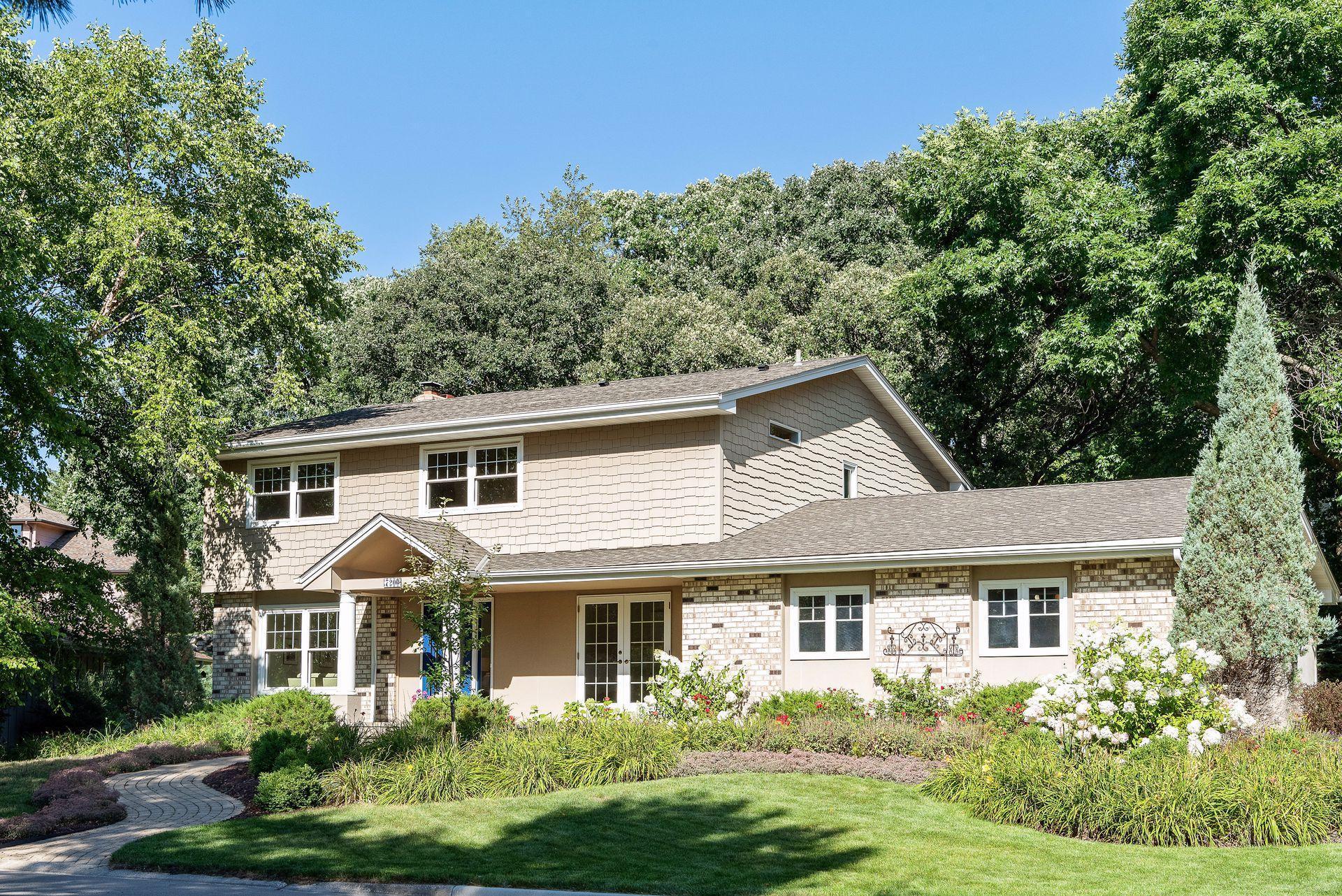 View of Residential at 7200 Lakeview Circle, Bloomington MN 55438, Bloomington - Mike Wilen | Minnesota Team Real Estate