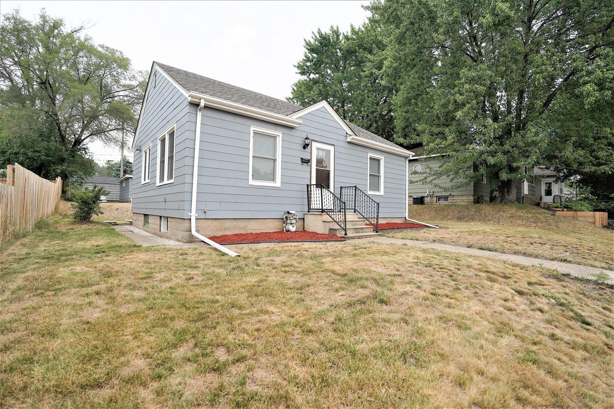 View of Residential at 1019 Seminary Avenue, Saint Paul MN 55104, Saint Paul - Mike Wilen | Minnesota Team Real Estate