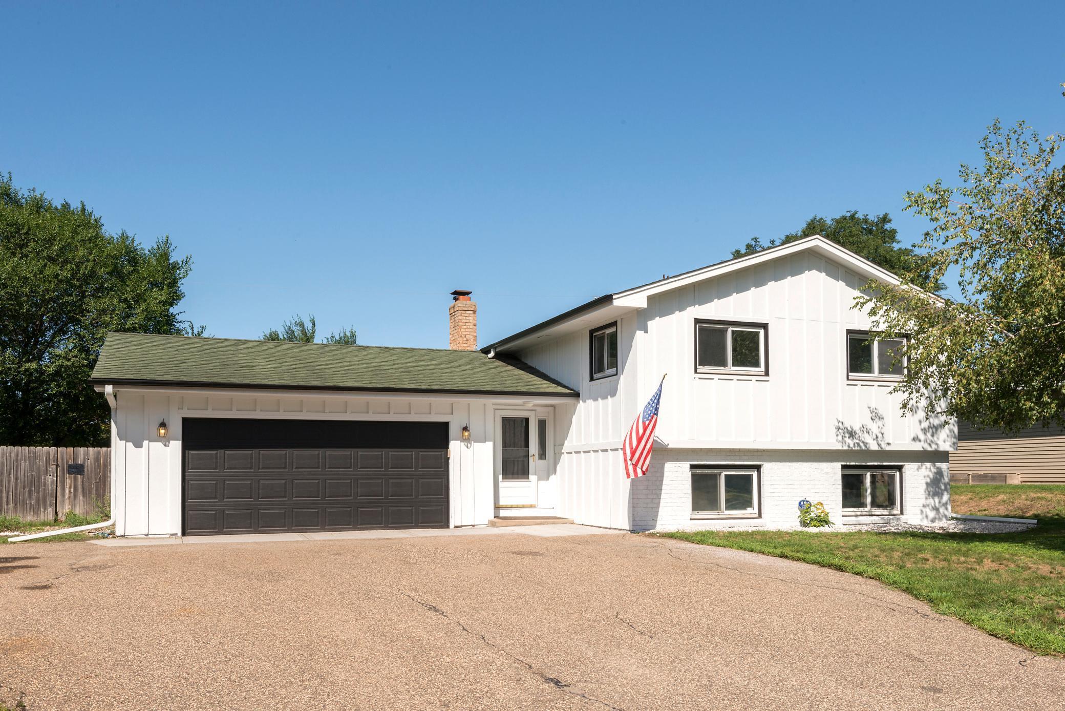 View of Residential at 9385 Wellington Lane, Maple Grove MN 55369, Maple Grove - Mike Wilen | Minnesota Team Real Estate