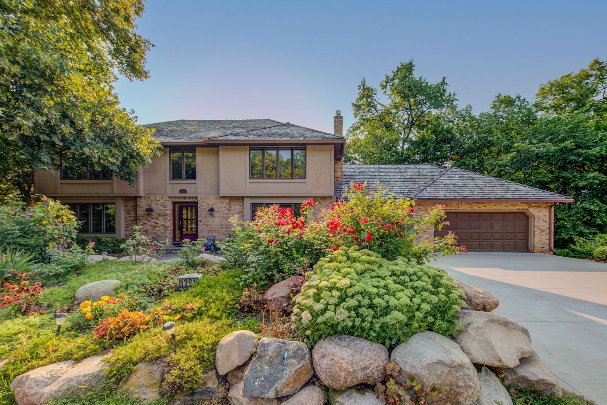 View of Residential at 12915 55th Avenue, Plymouth MN 55442, Plymouth - Mike Wilen | Minnesota Team Real Estate