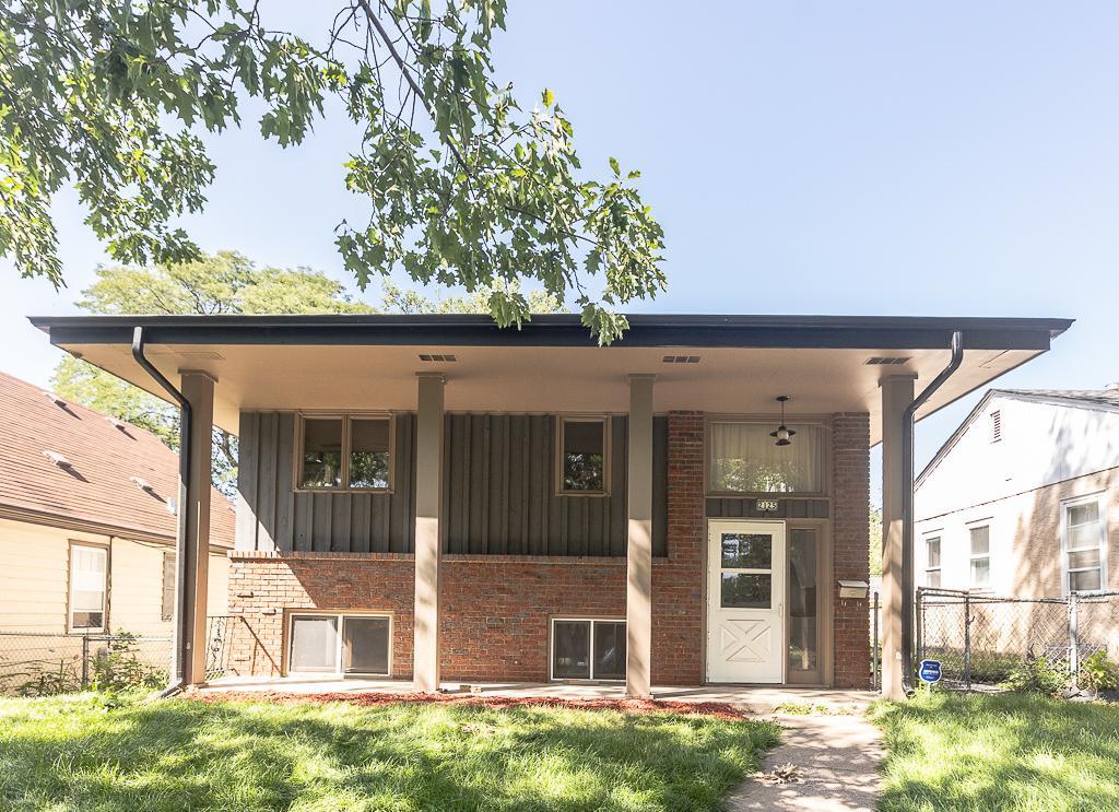 View of Residential at 2125 Reaney Avenue, Saint Paul MN 55119, Saint Paul - Mike Wilen | Minnesota Team Real Estate
