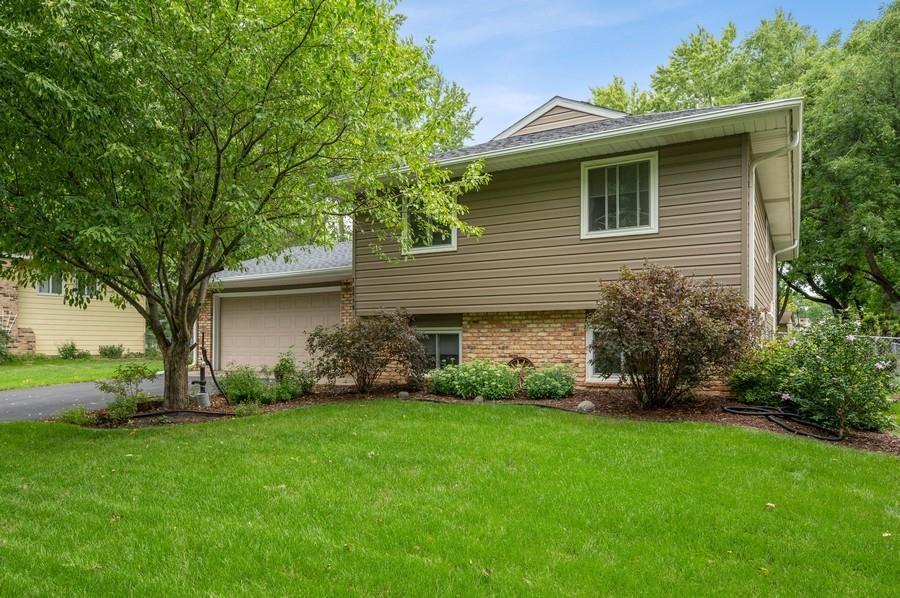View of Residential at 10414 Valley Forge Lane, Maple Grove MN 55369, Maple Grove - Mike Wilen | Minnesota Team Real Estate