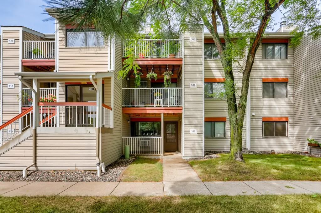 View of Residential at 300 Shelard Parkway #108, Saint Louis Park MN 55426, Saint Louis Park - Mike Wilen | Minnesota Team Real Estate