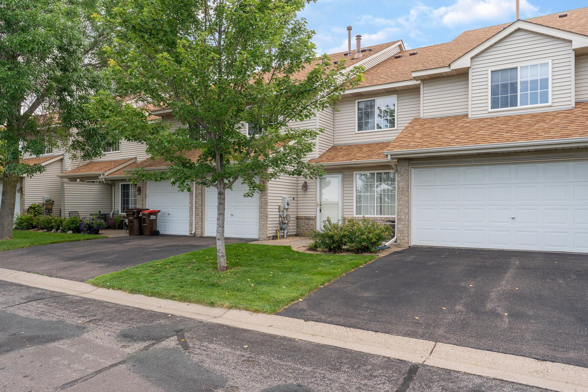 View of Residential at 2755 Meadow Brook Drive #H, Woodbury MN 55125, Woodbury - Mike Wilen | Minnesota Team Real Estate