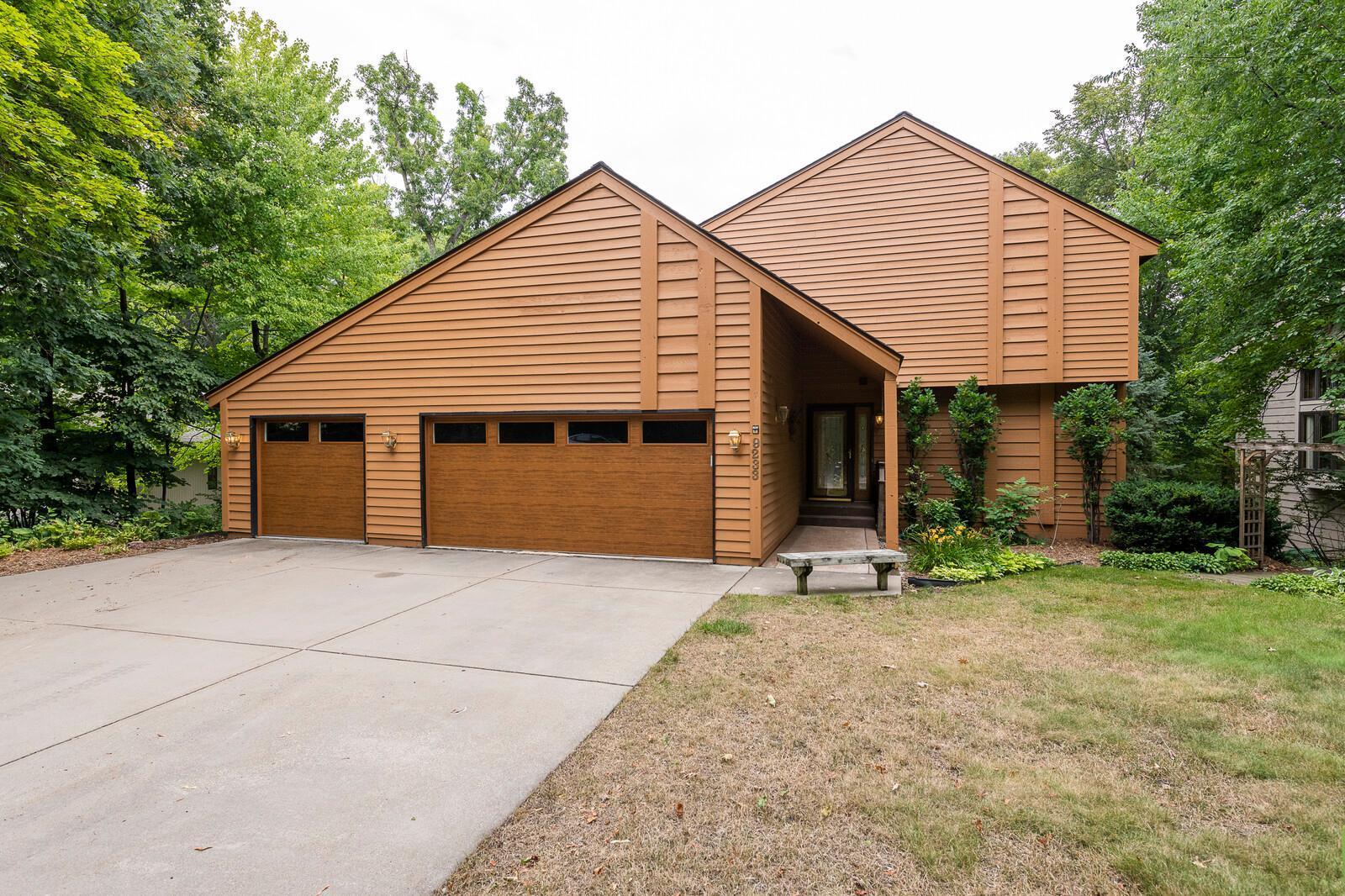 View of Residential at 9233 Yukon Avenue, Bloomington MN 55438, Bloomington - Mike Wilen | Minnesota Team Real Estate