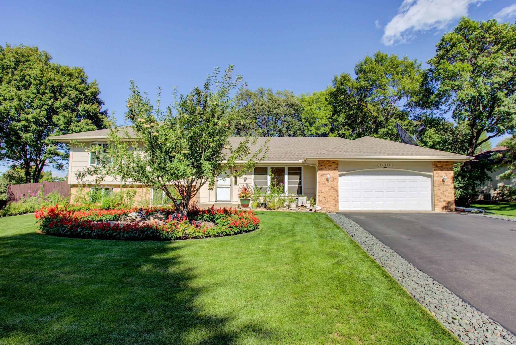 View of Residential at 14916 Williamsburg Curve, Burnsville MN 55306, Burnsville - Mike Wilen | Minnesota Team Real Estate
