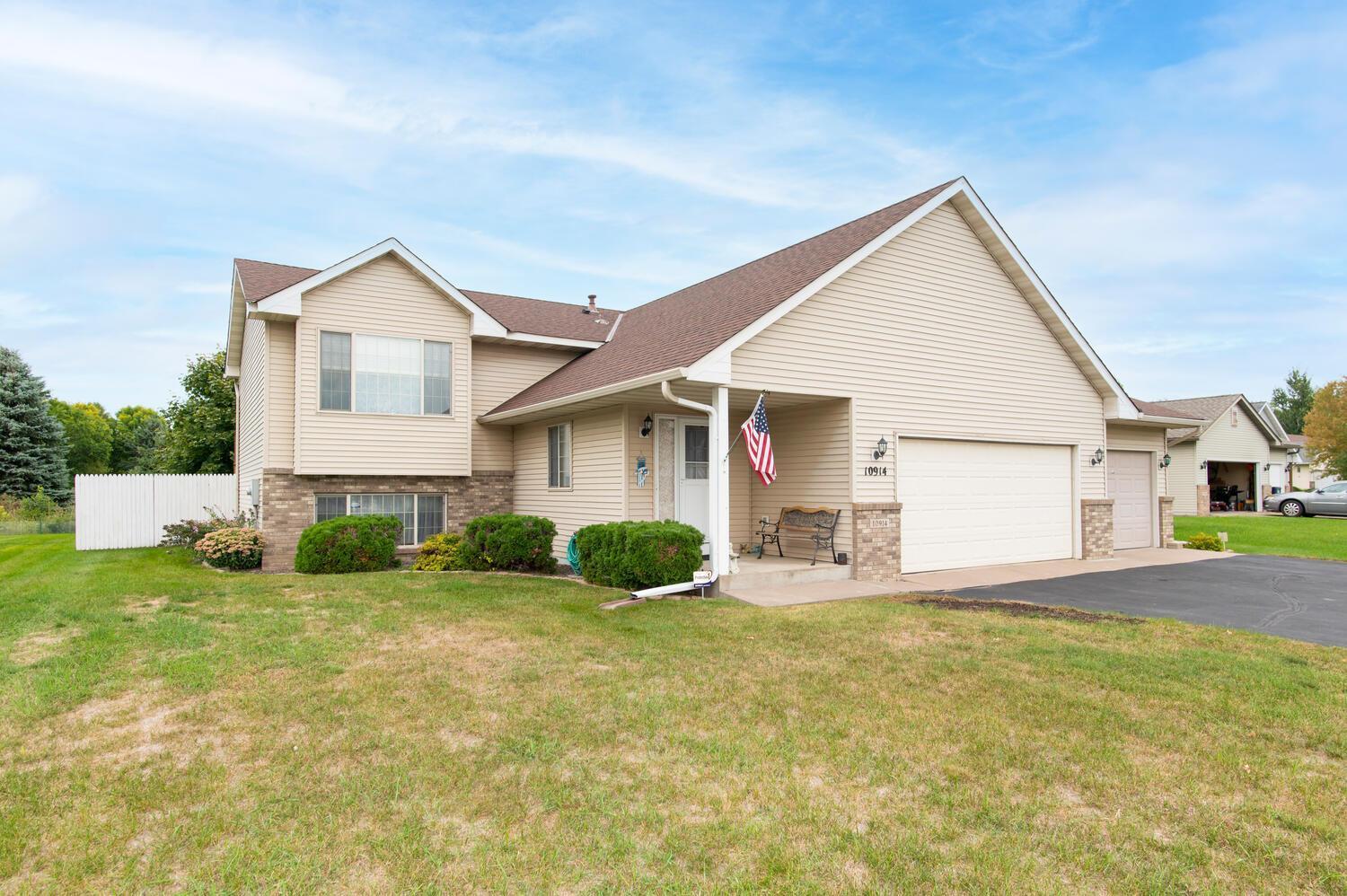 View of Residential at 10914 Shoreline Court, Chisago City MN 55013, Chisago City - Mike Wilen | Minnesota Team Real Estate